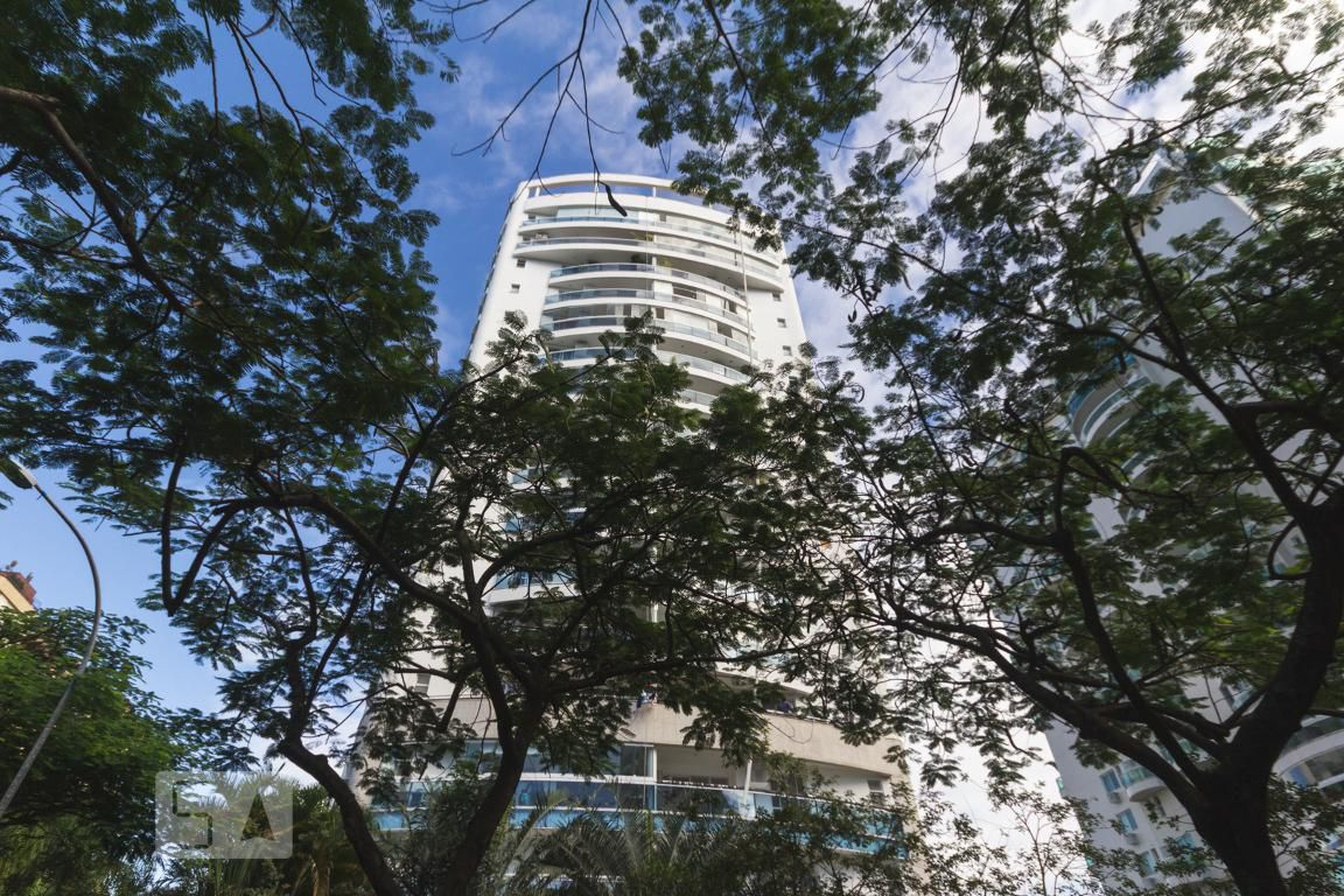 Fachada do Prédio Edifício Península Smart