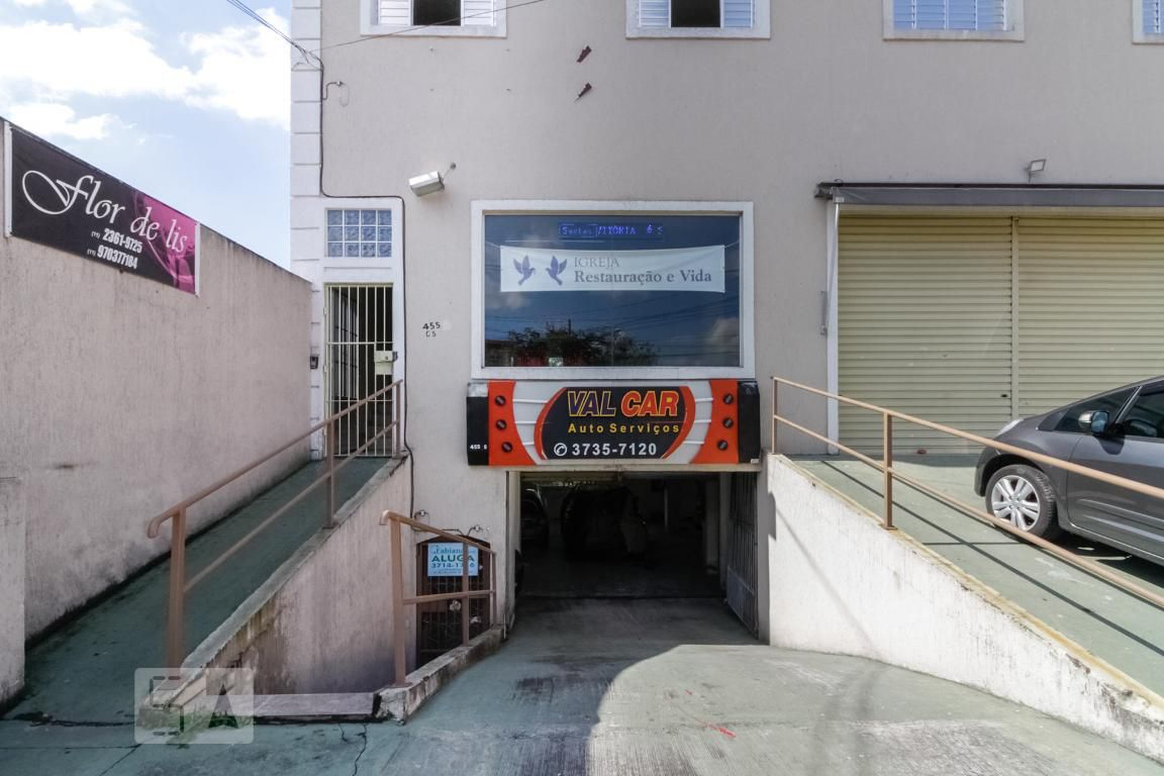 Fachada Condomínio Casa do SR. Maurício