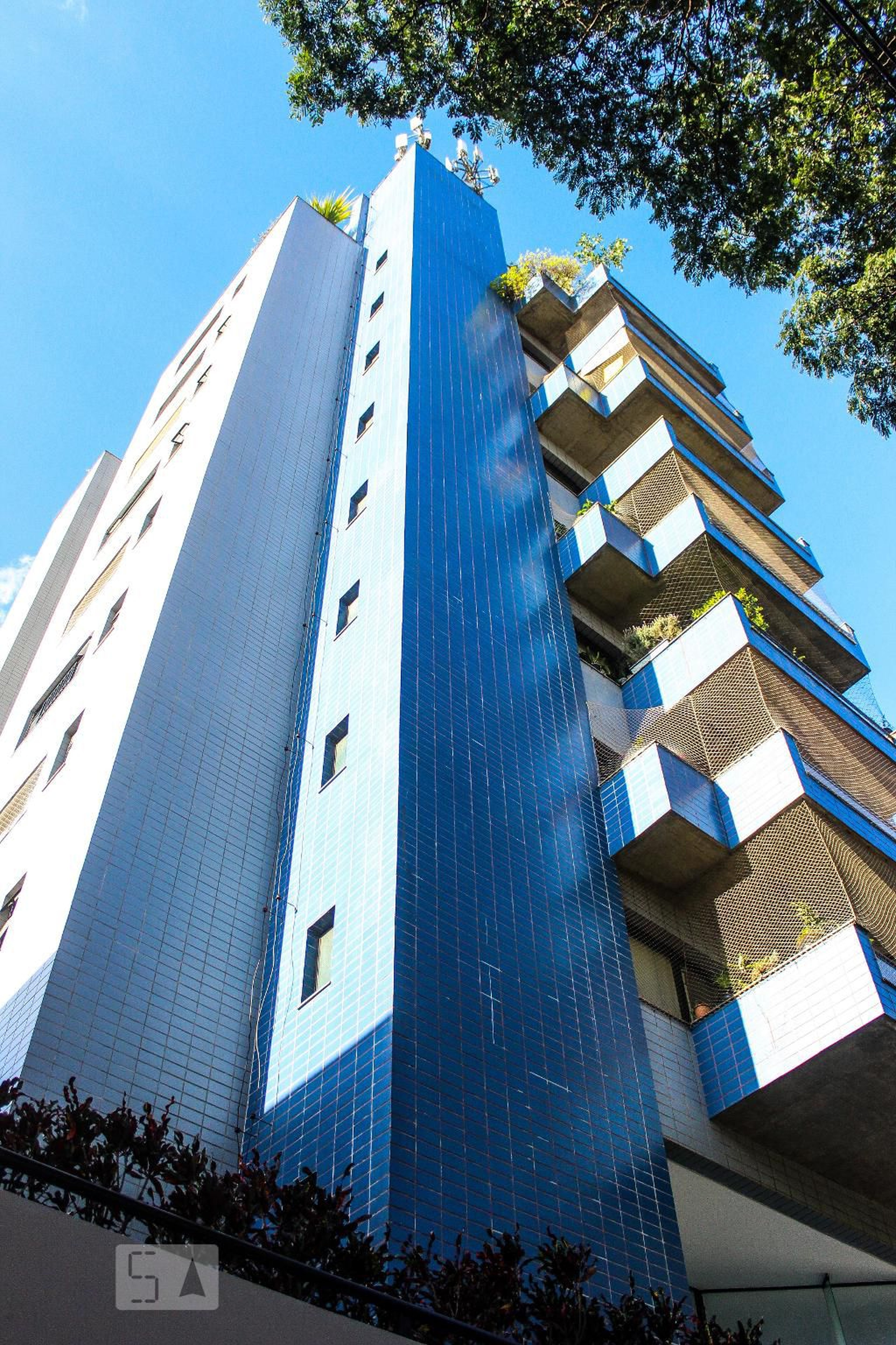 Fachada Condomínio em Rua Caldas, 185