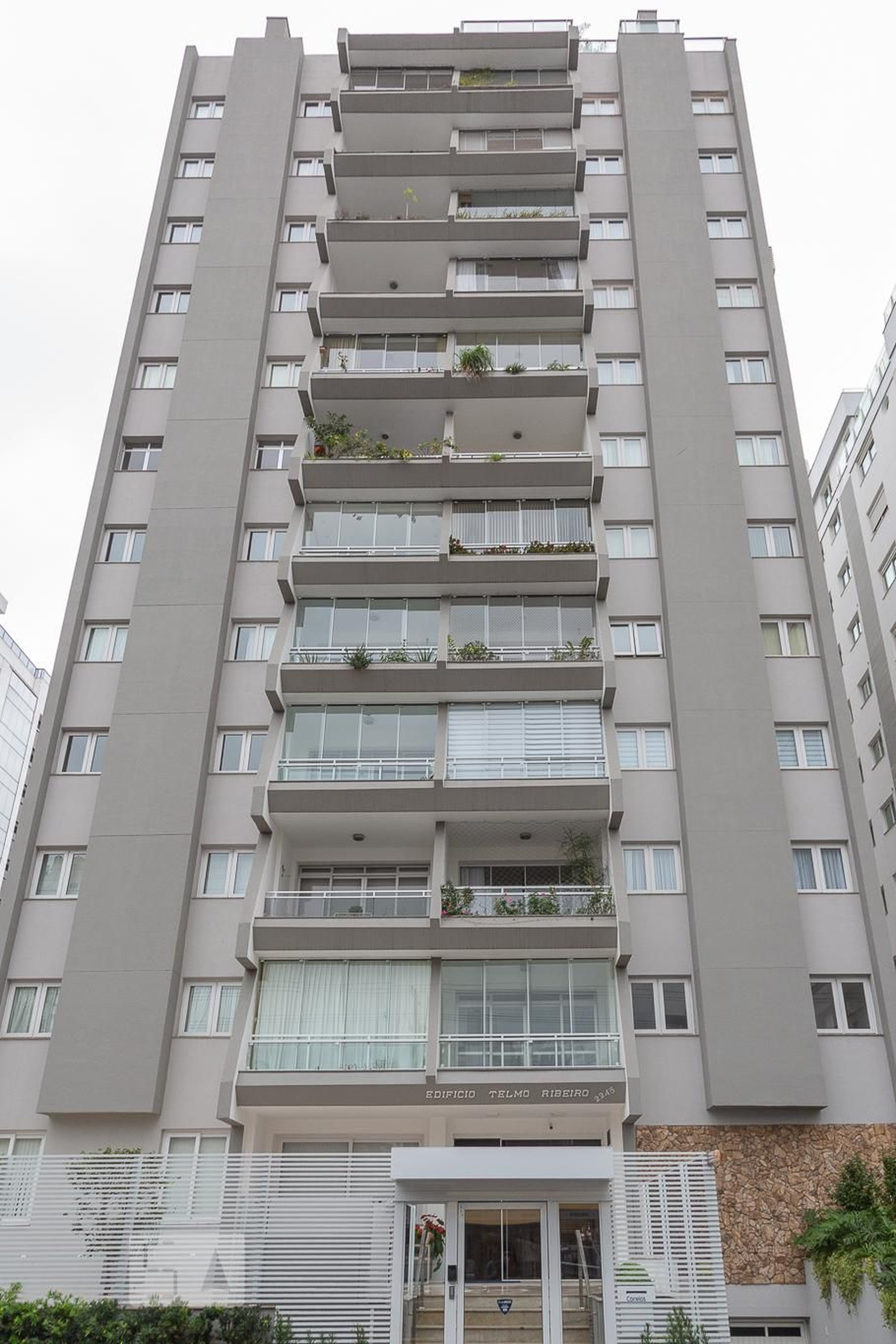 Fachada do Prédio Condomínio em Rua Bocaiúva, 2245
