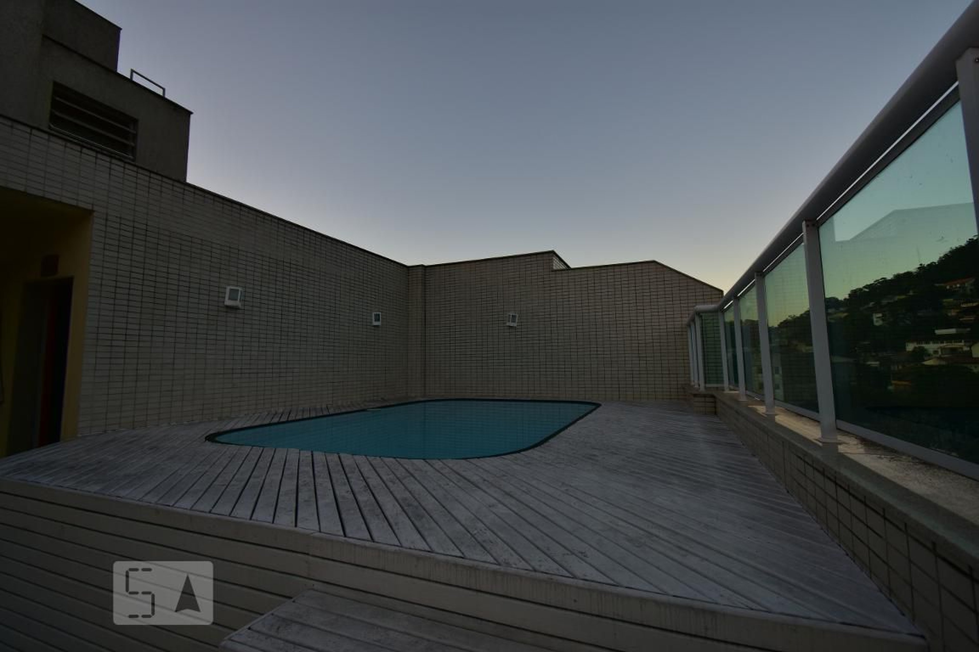 Piscina - Edifício Residencial Orion