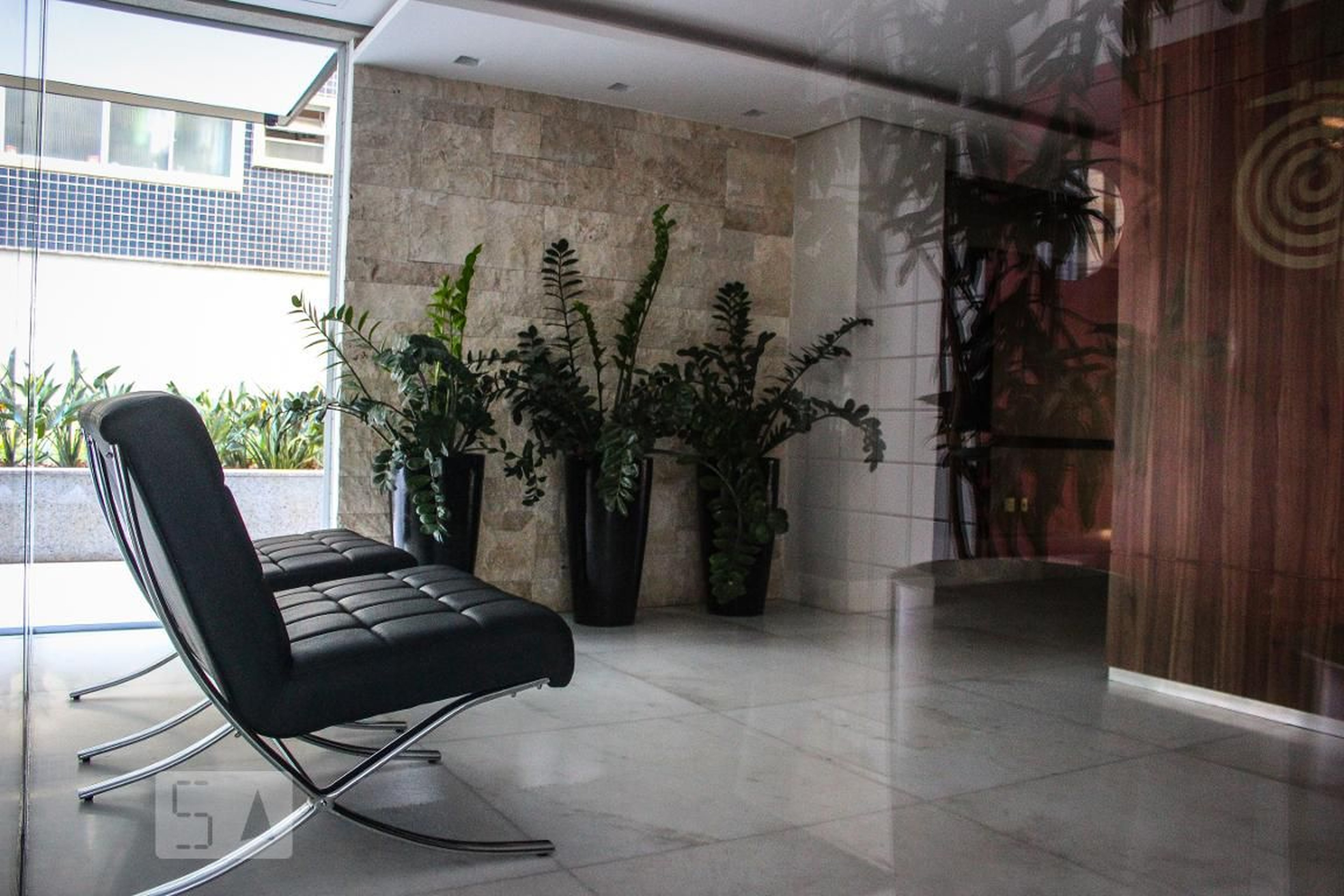 Hall de Entrada - Ed Hele Maria