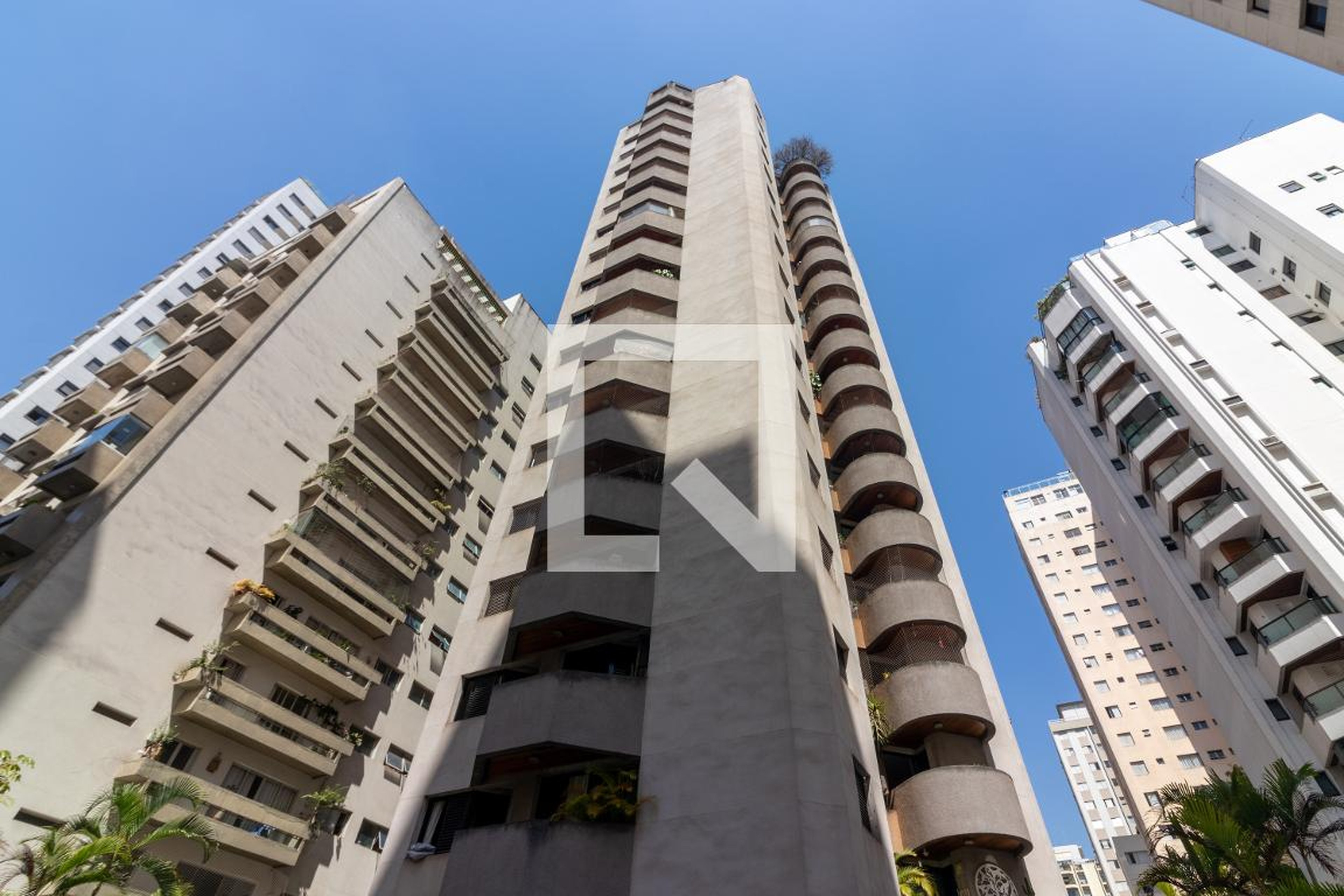 Fachada do Prédio Edifício Santa Maria Di Castellabate