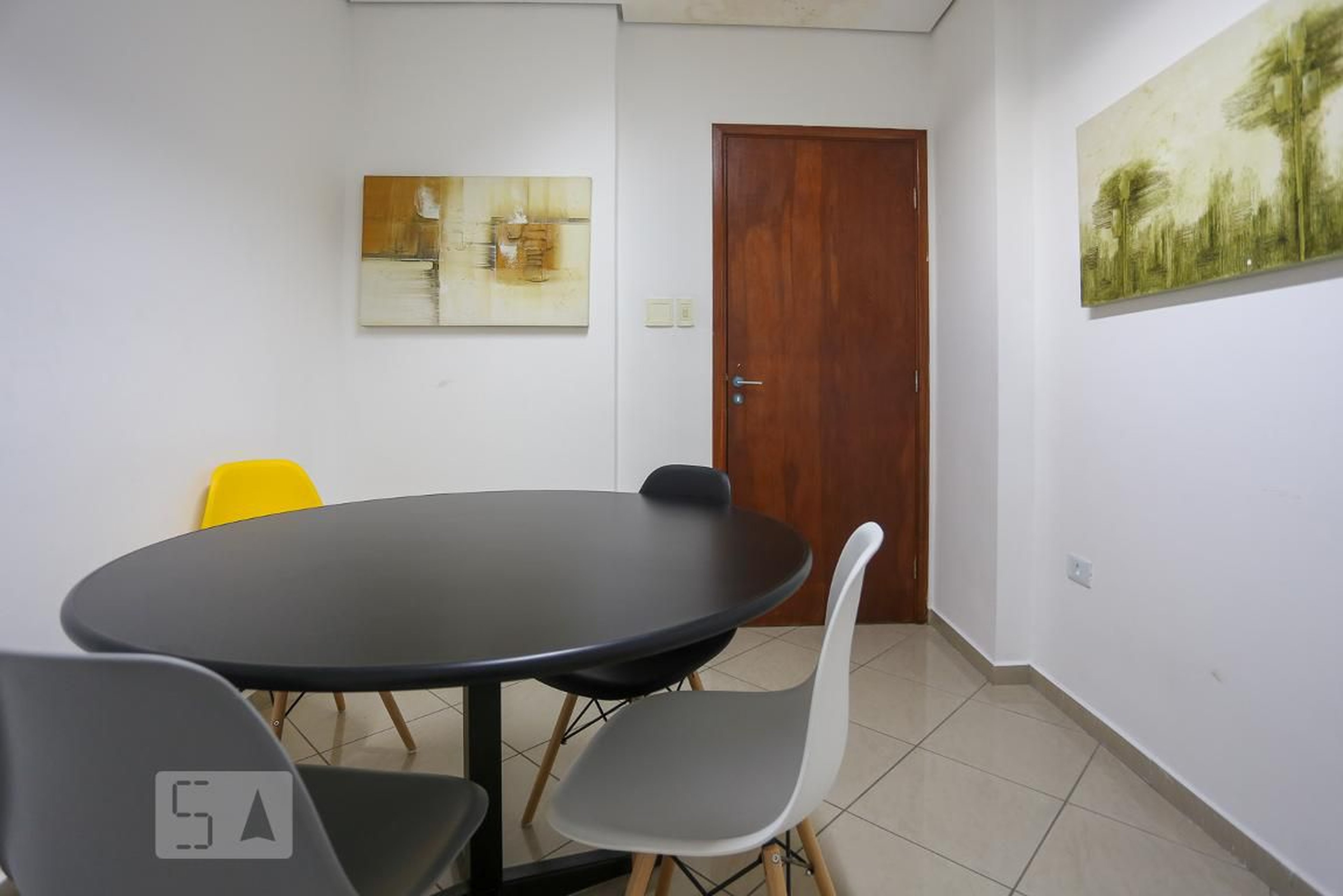 Sala de Reunião - Edifício Samambaia