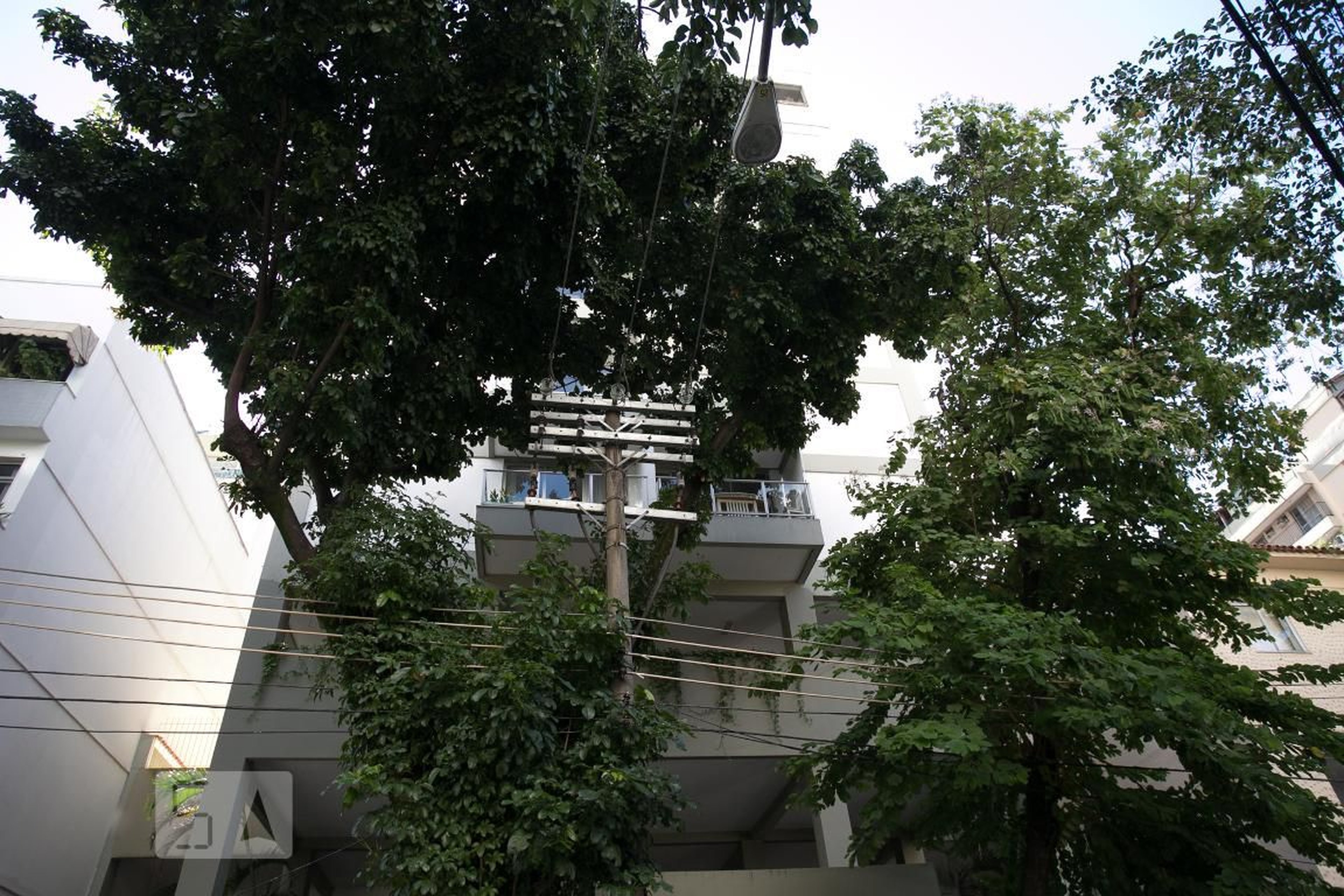 Fachada do Prédio Edifício das Praças de Arcozelos e Queluz