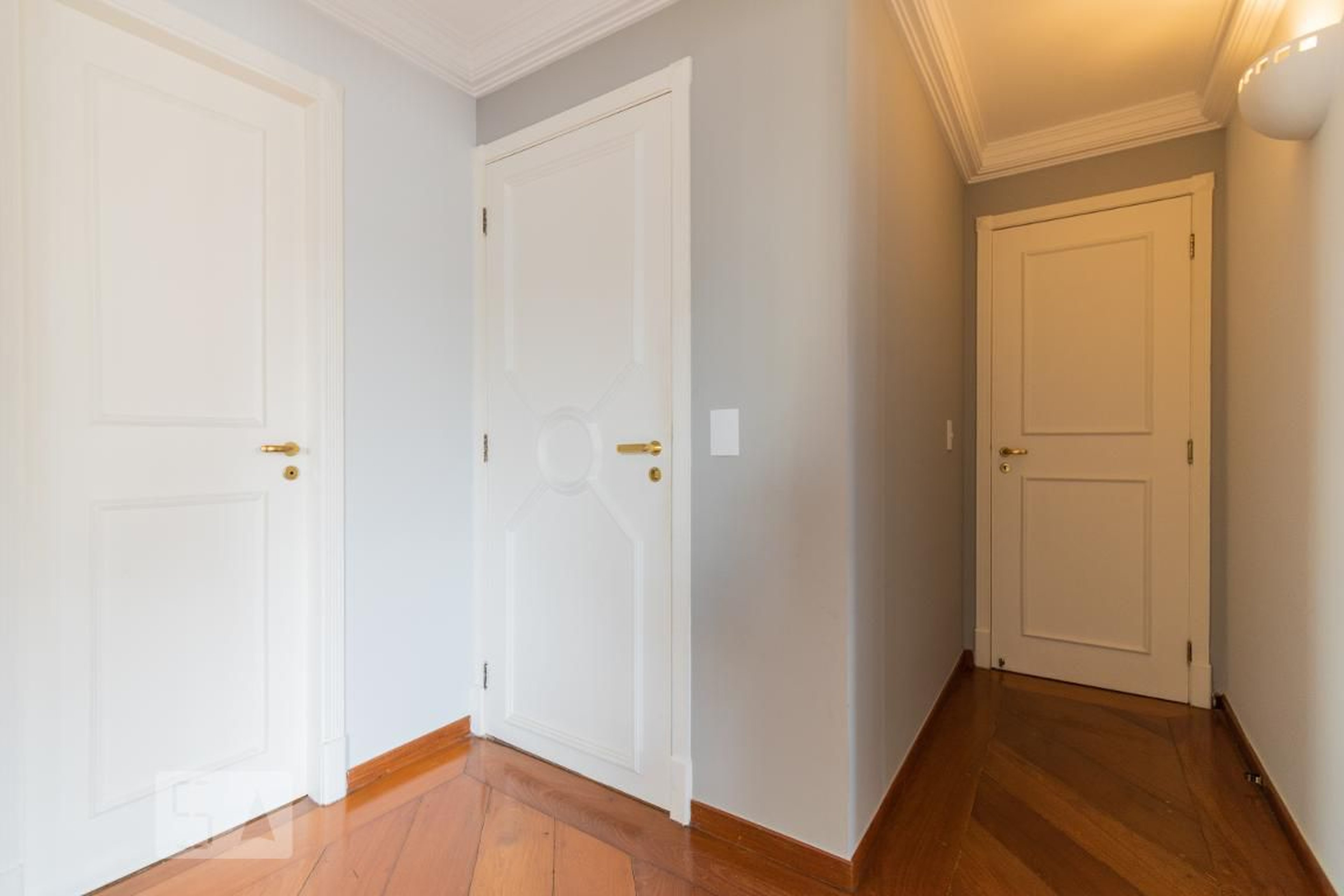 Hall Entrada - Actual Home