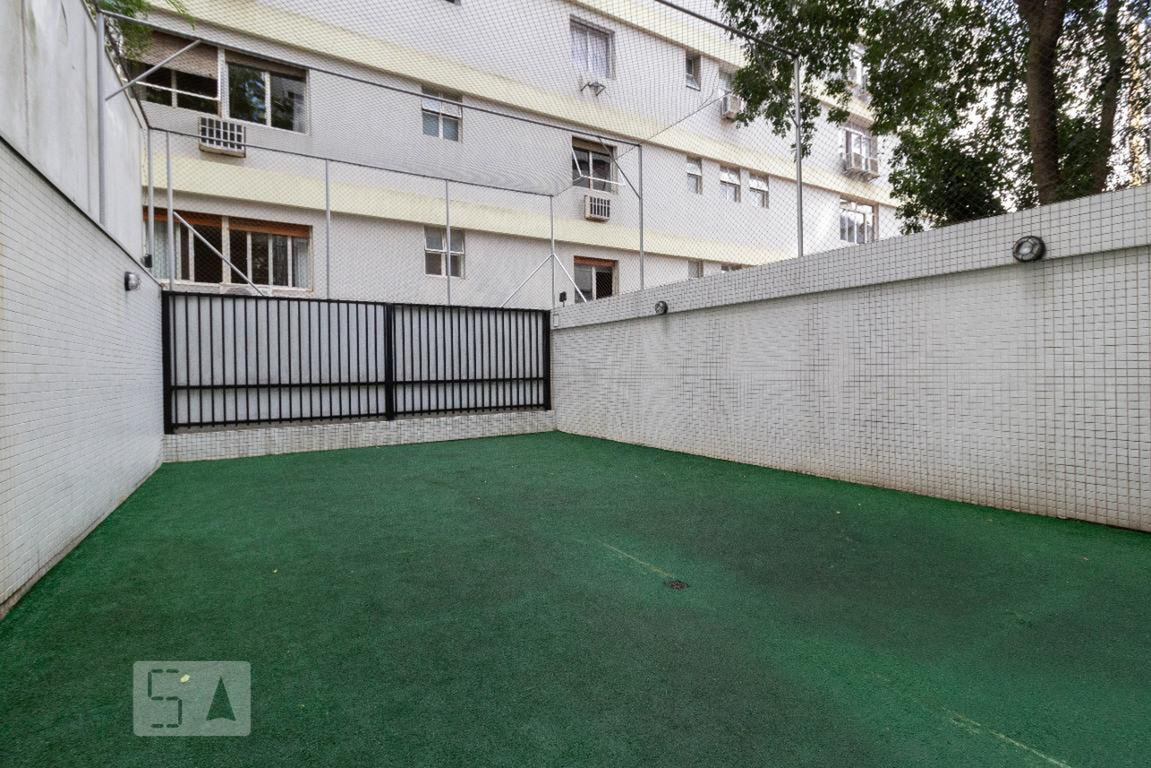 Área Externa - King Albert