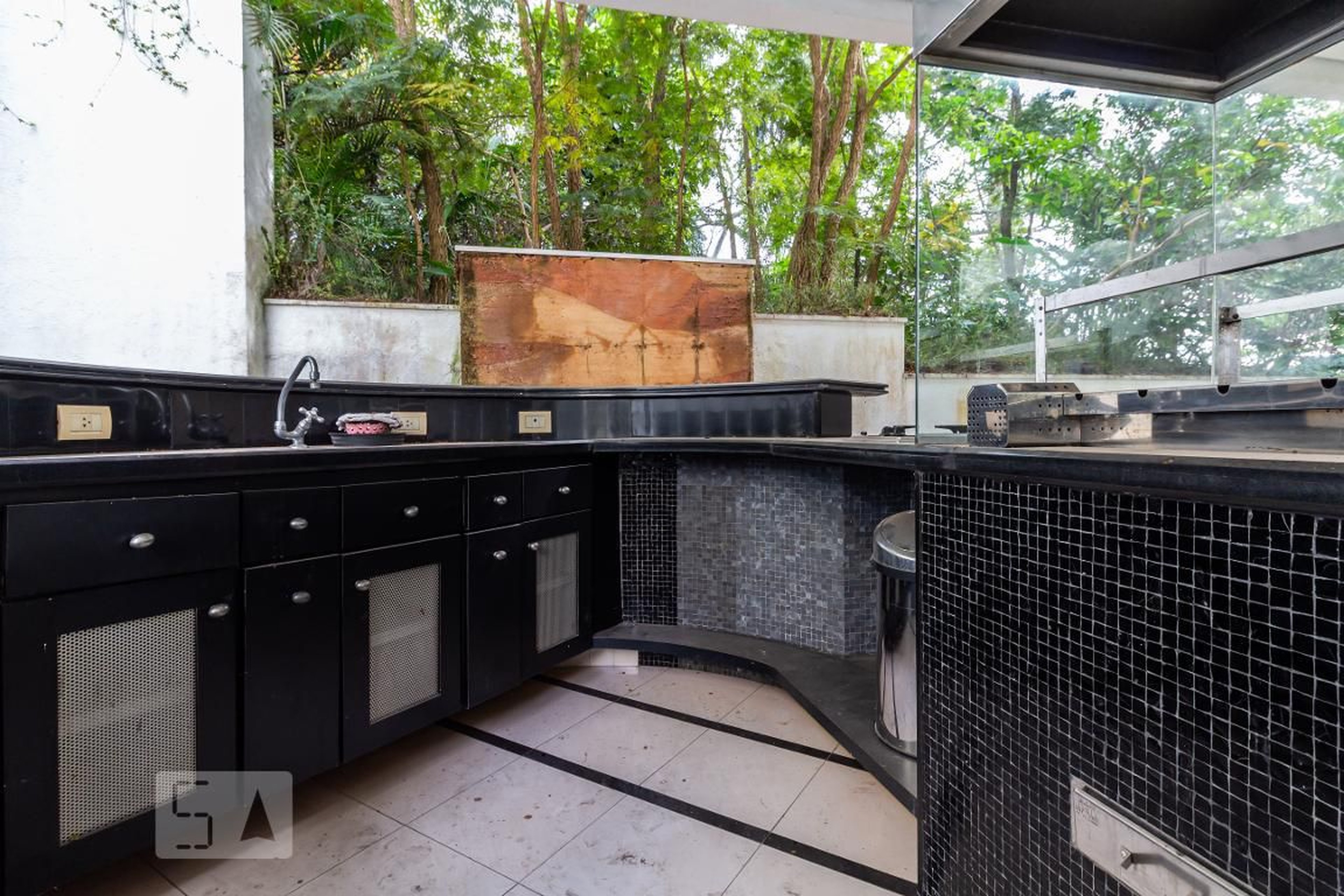 Churrasqueira - Residencial Alphaville 01
