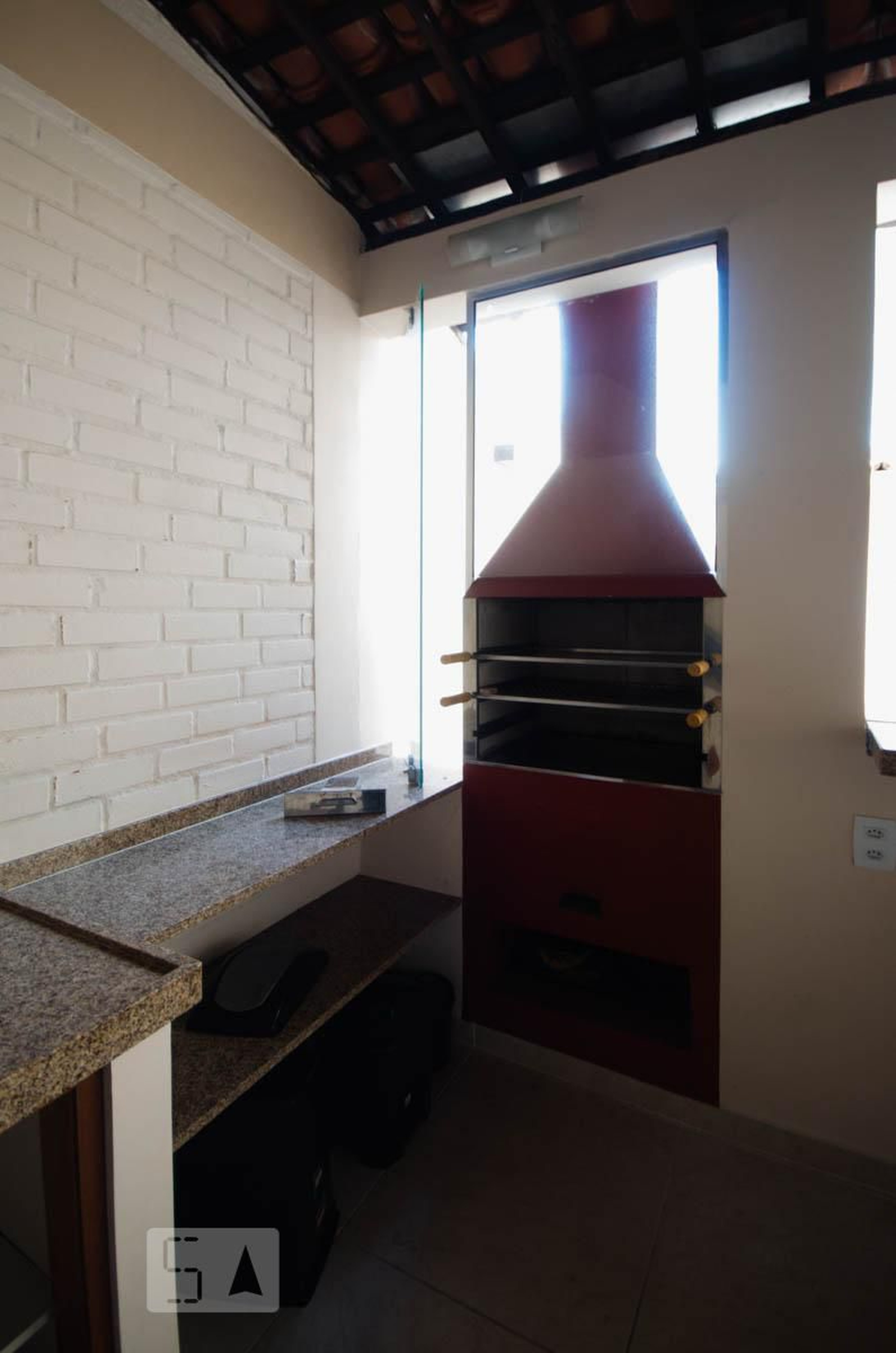 Churrasqueira Condomínio Reyna