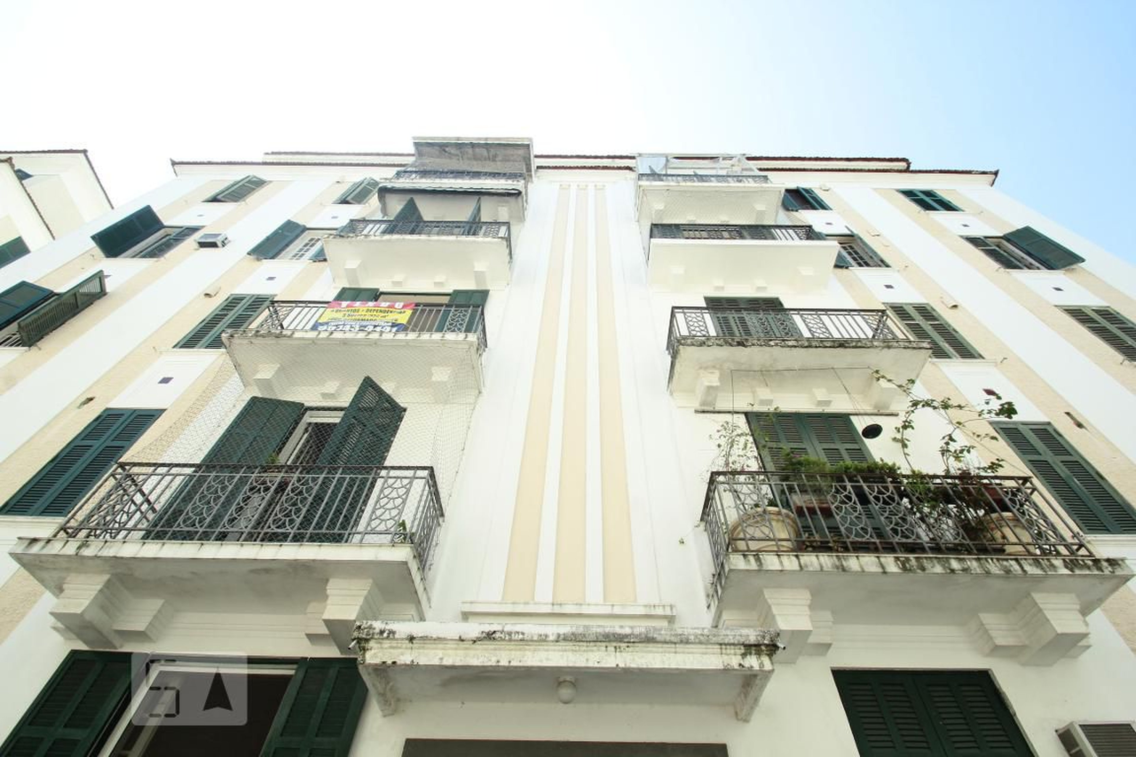 Fachada do Prédio Condomínio Caetes