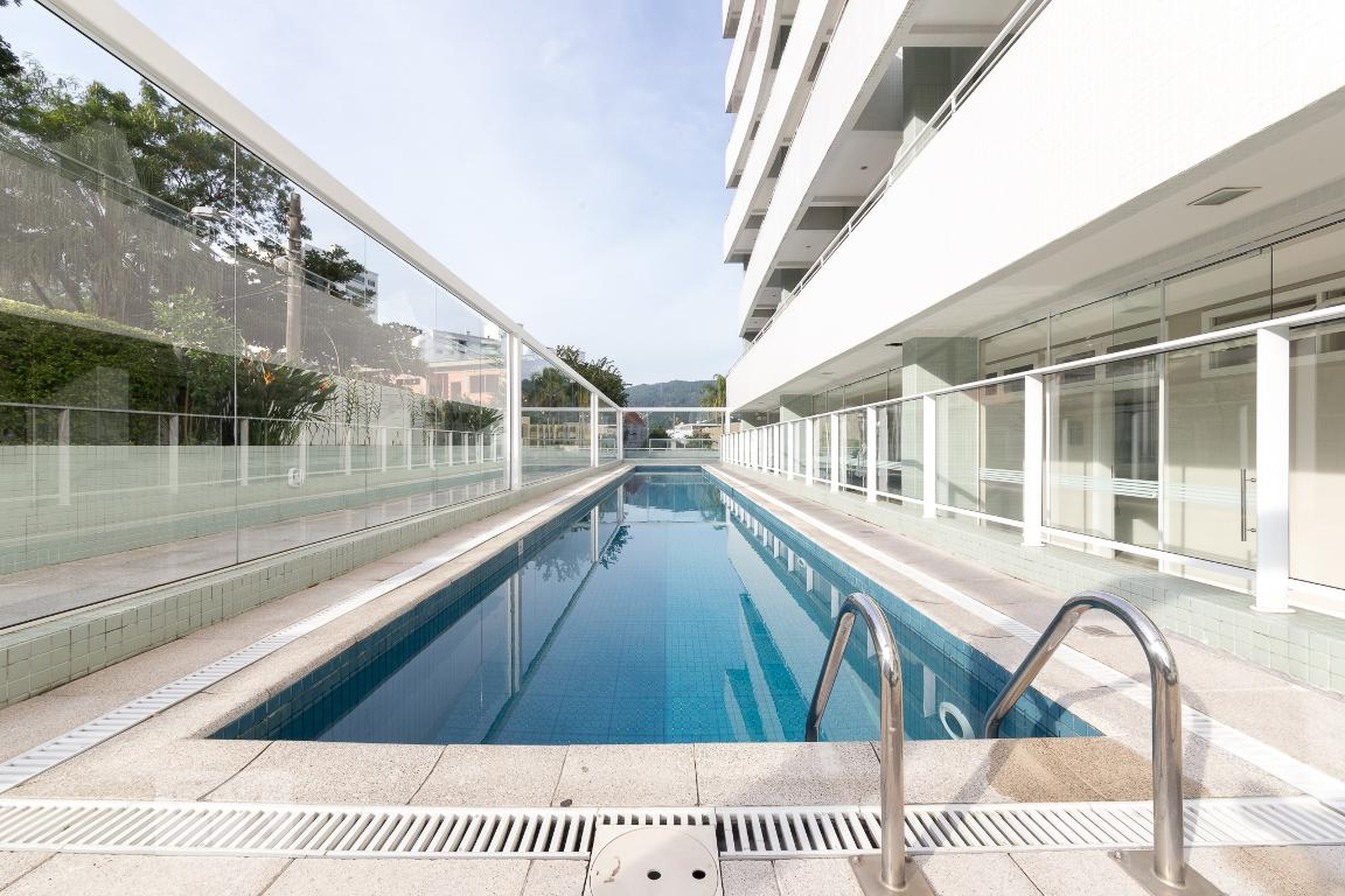 Piscina - spazio uno Studios