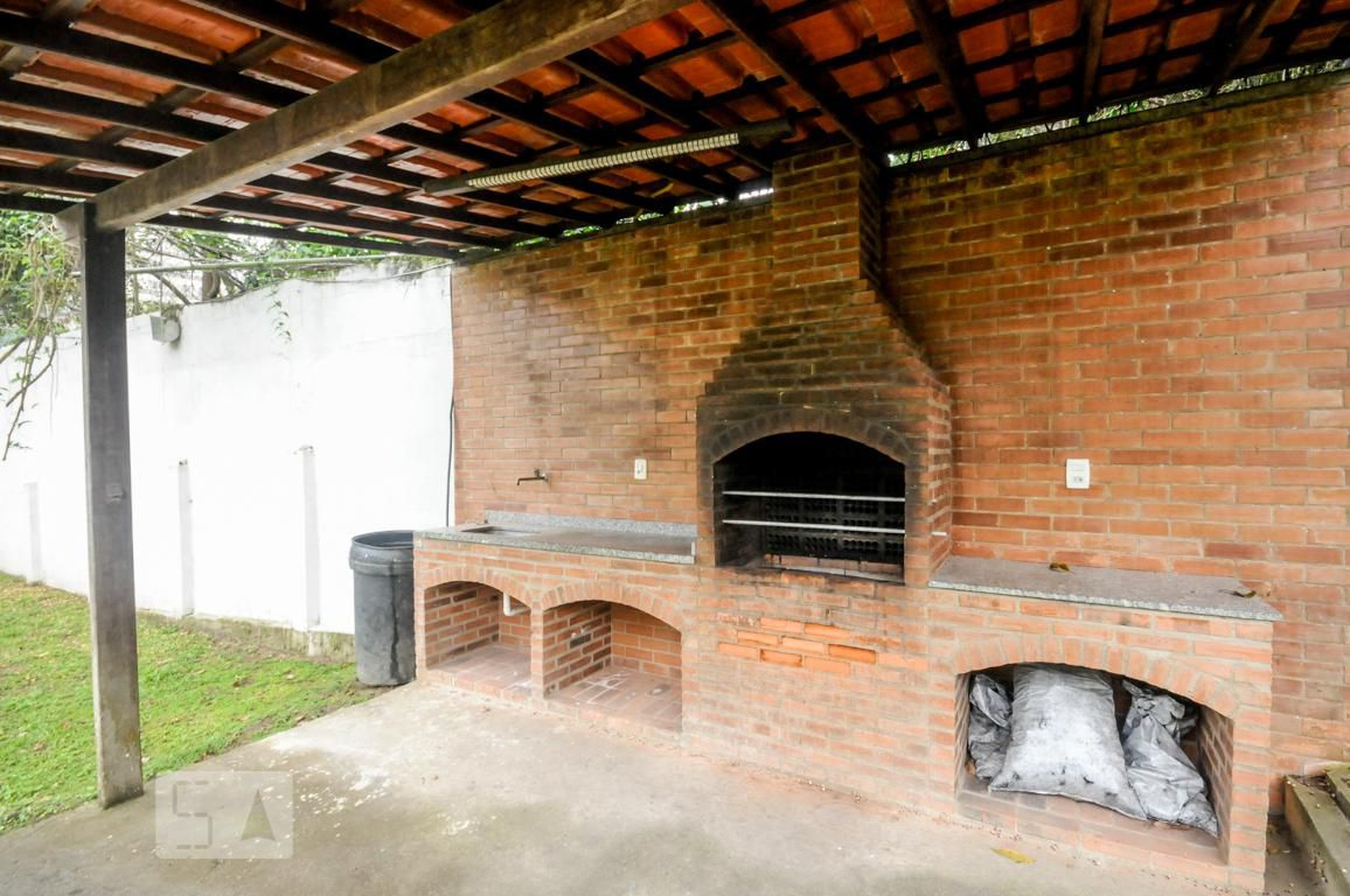 Churrasqueira - Vivendas do Gabinal