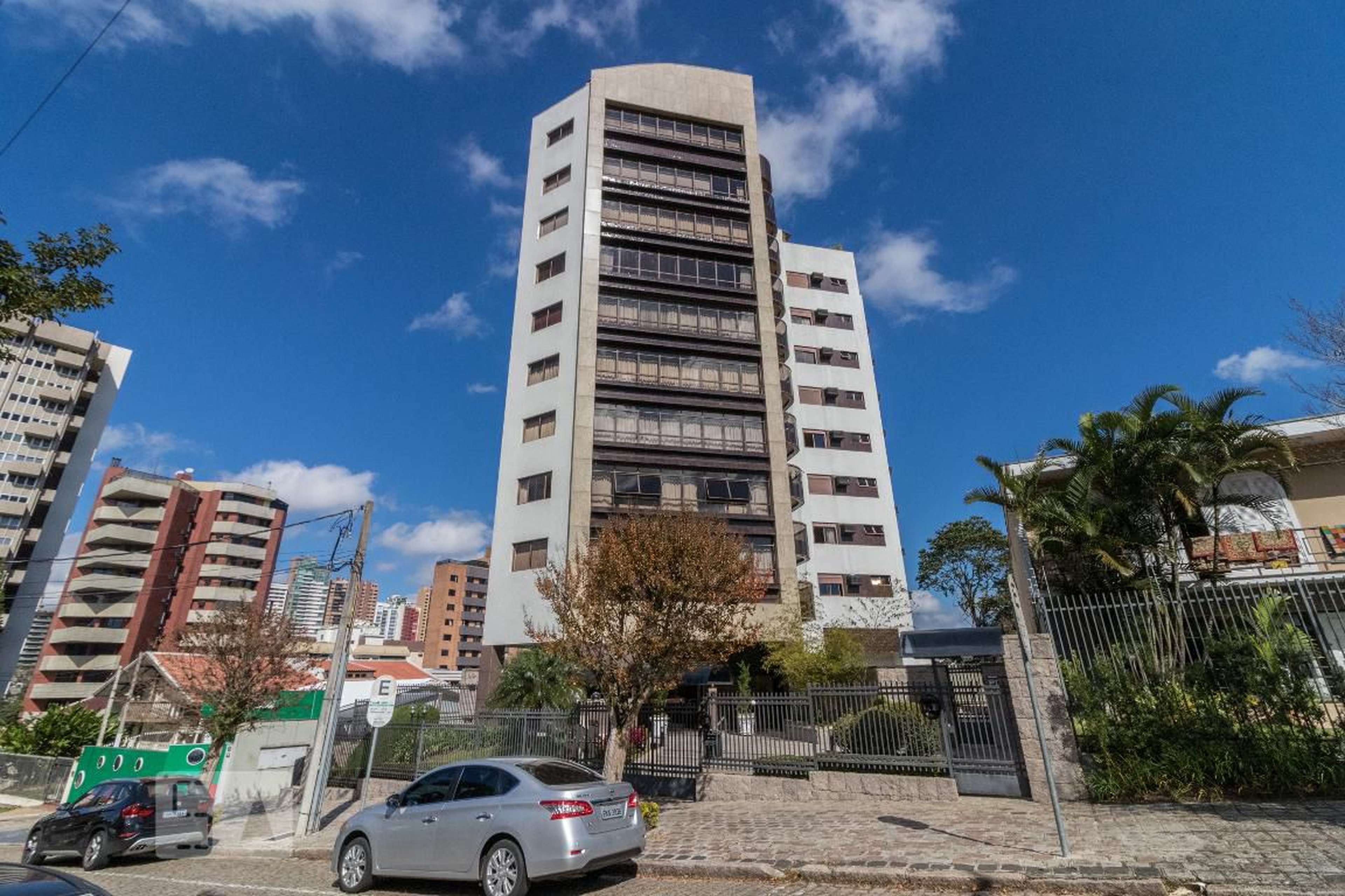 Fachada Condomínio em Rua Ildefonso Borba Cordeiro, 40