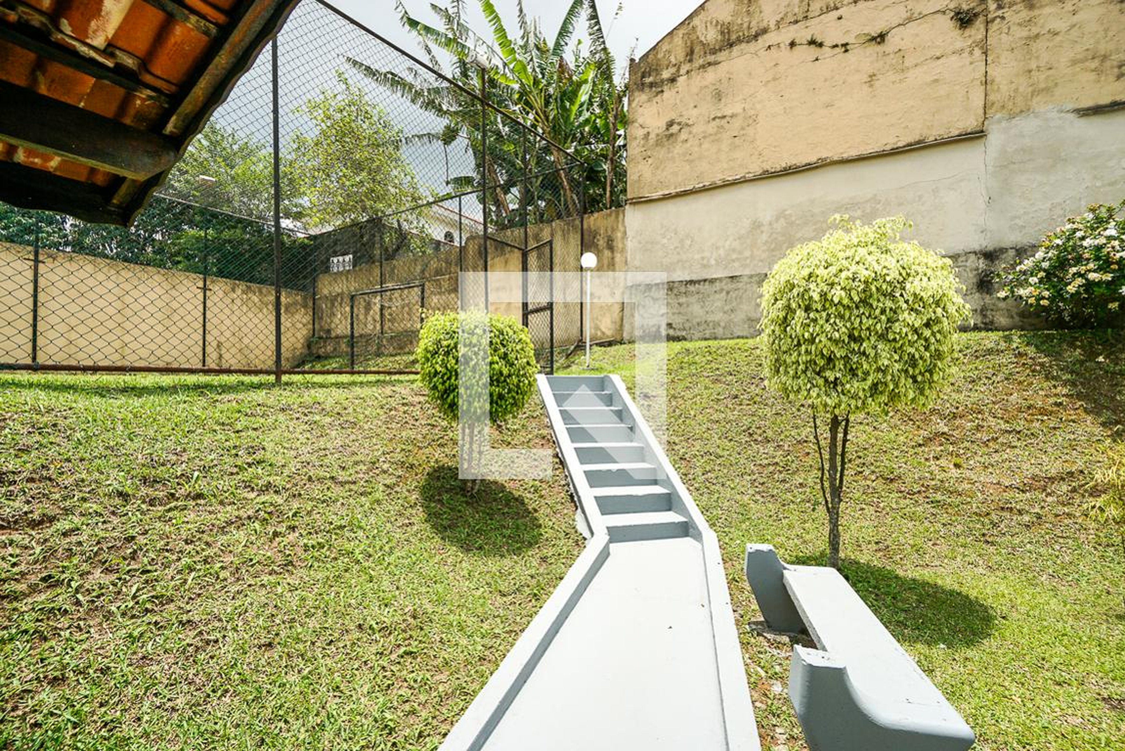 Área externa - Remo e Rômulo