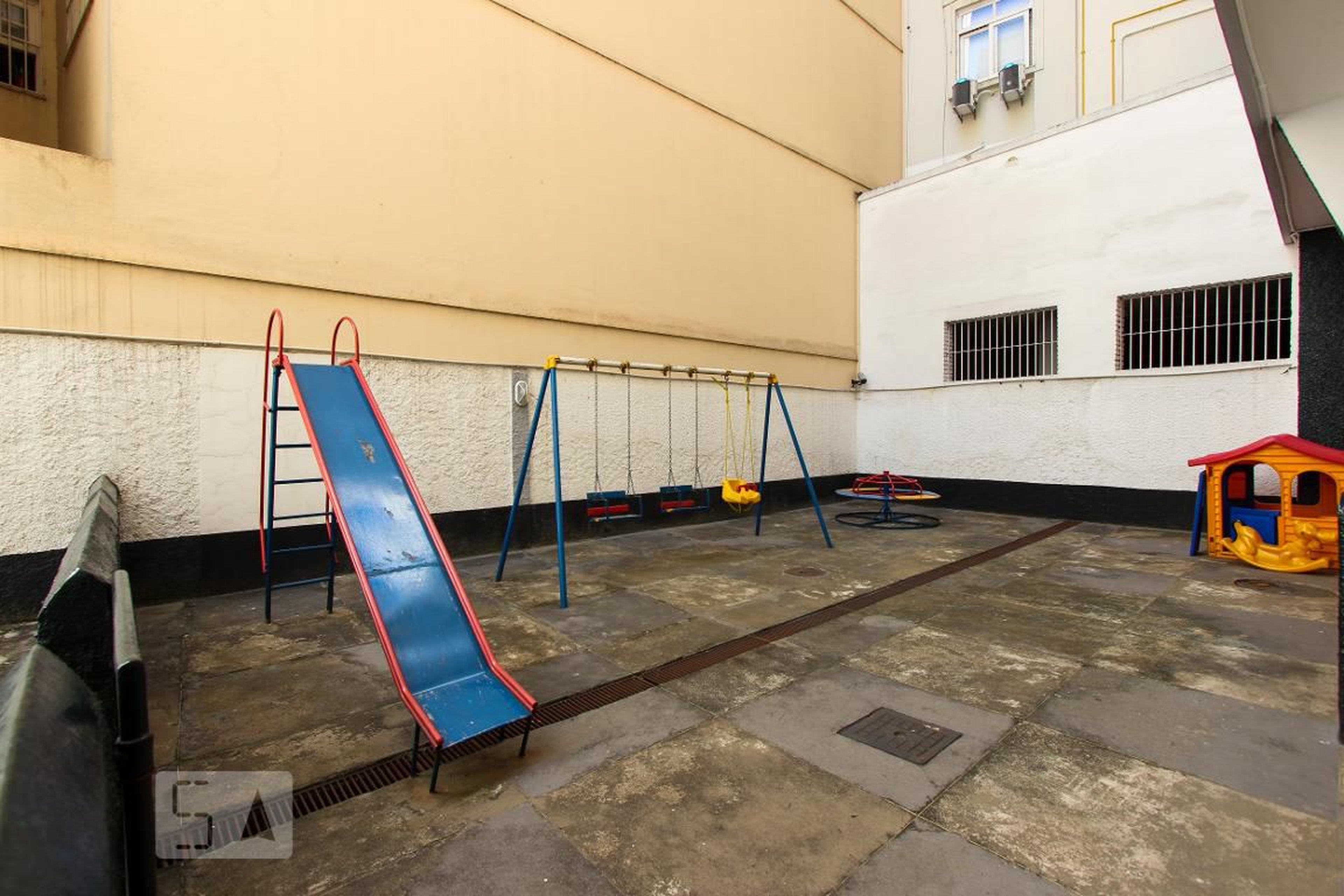 Playground - San Thiago