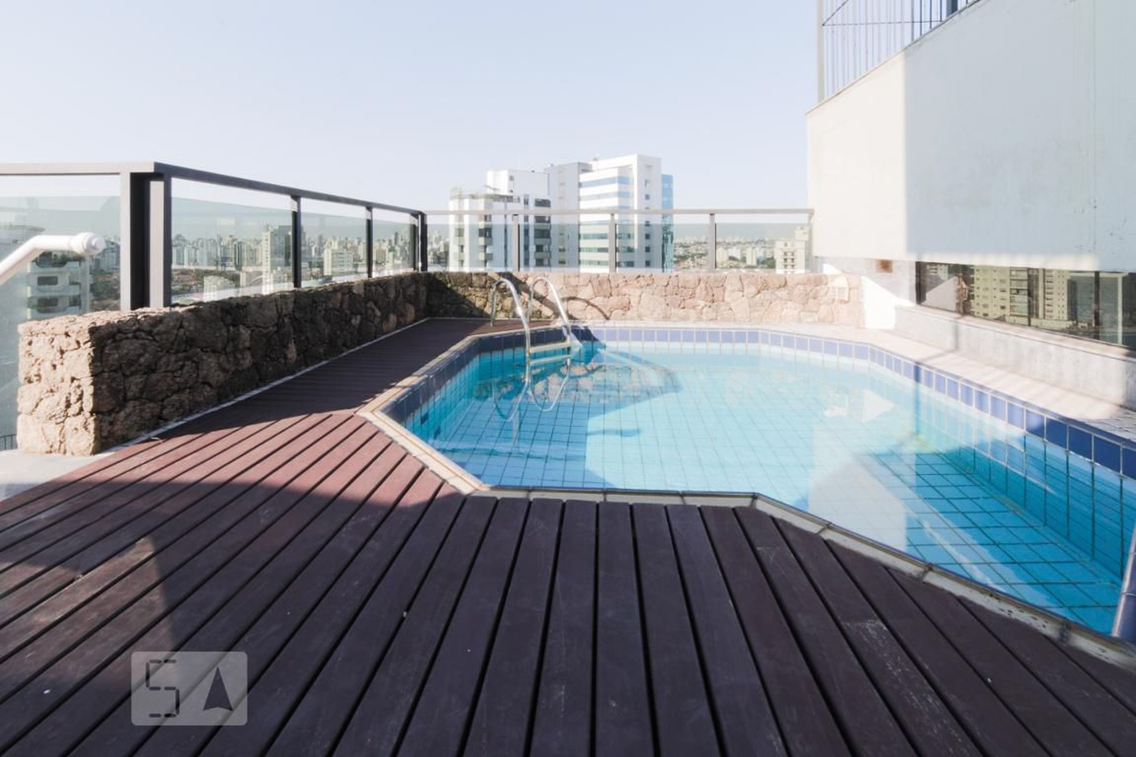 Piscina - Edifício Itamambuca