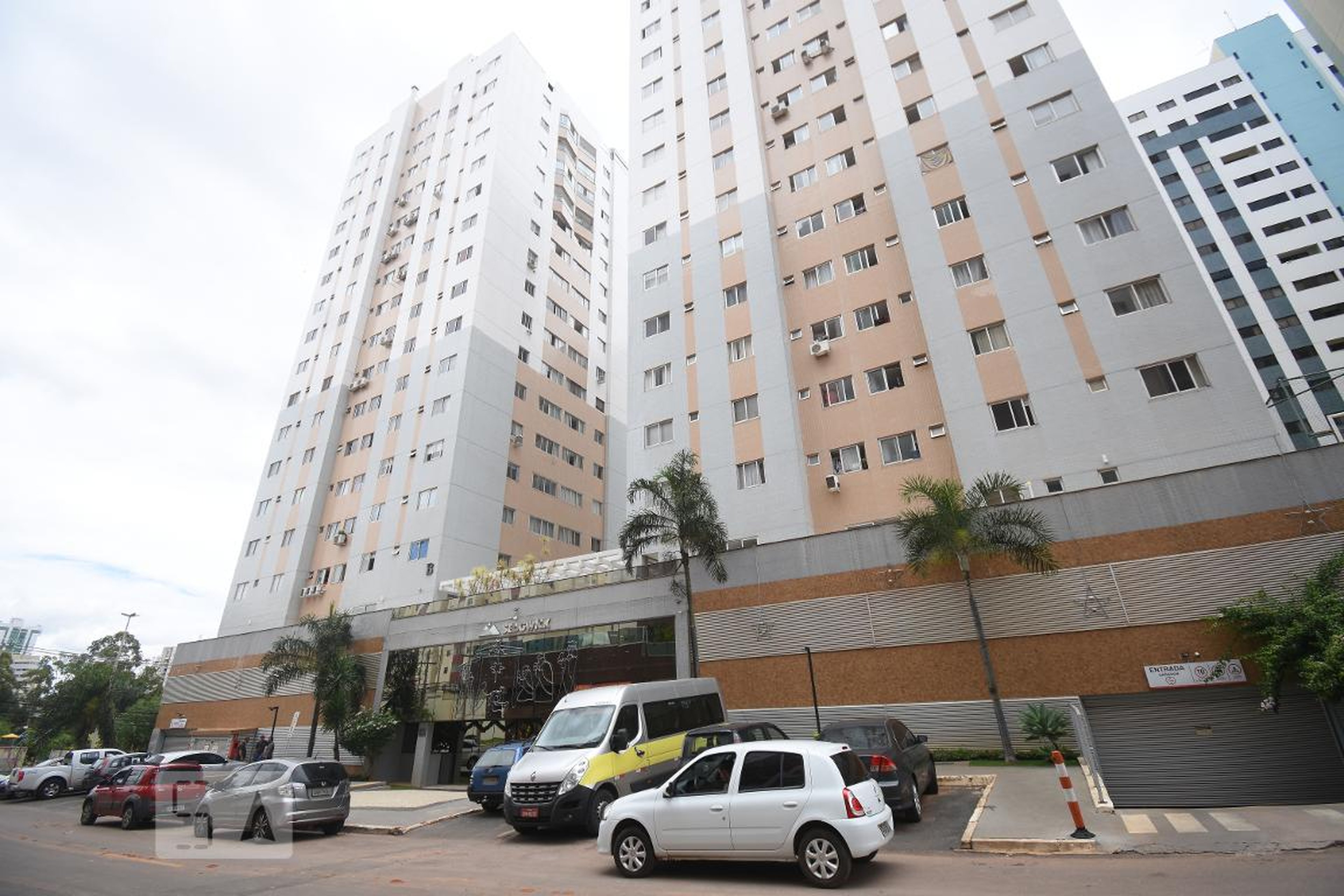 Fachada Residencial Sedgwick
