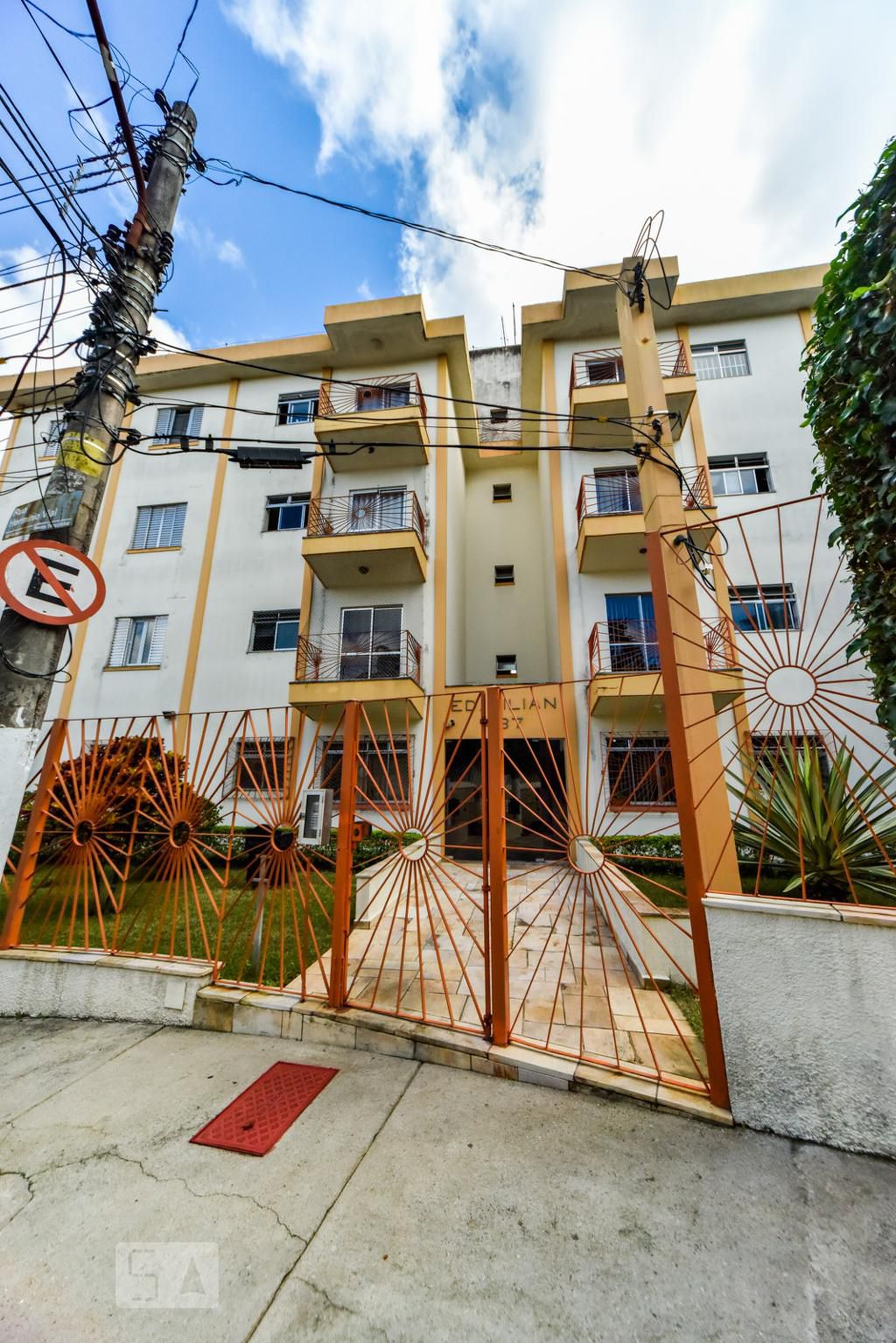 Fachada do Prédio Edifício Lilian