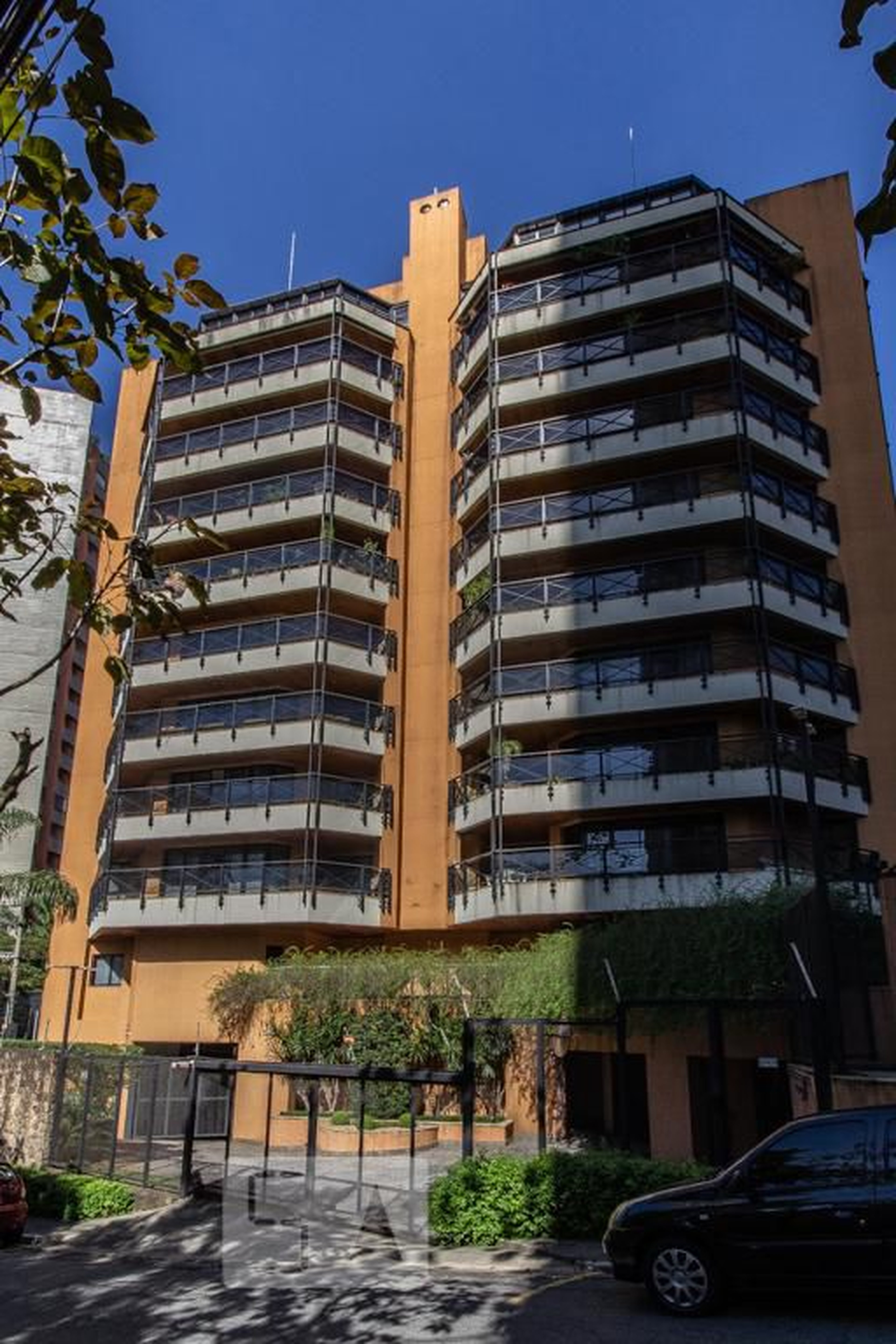 Fachada do Prédio Condomínio Villa Bruno Giorgi