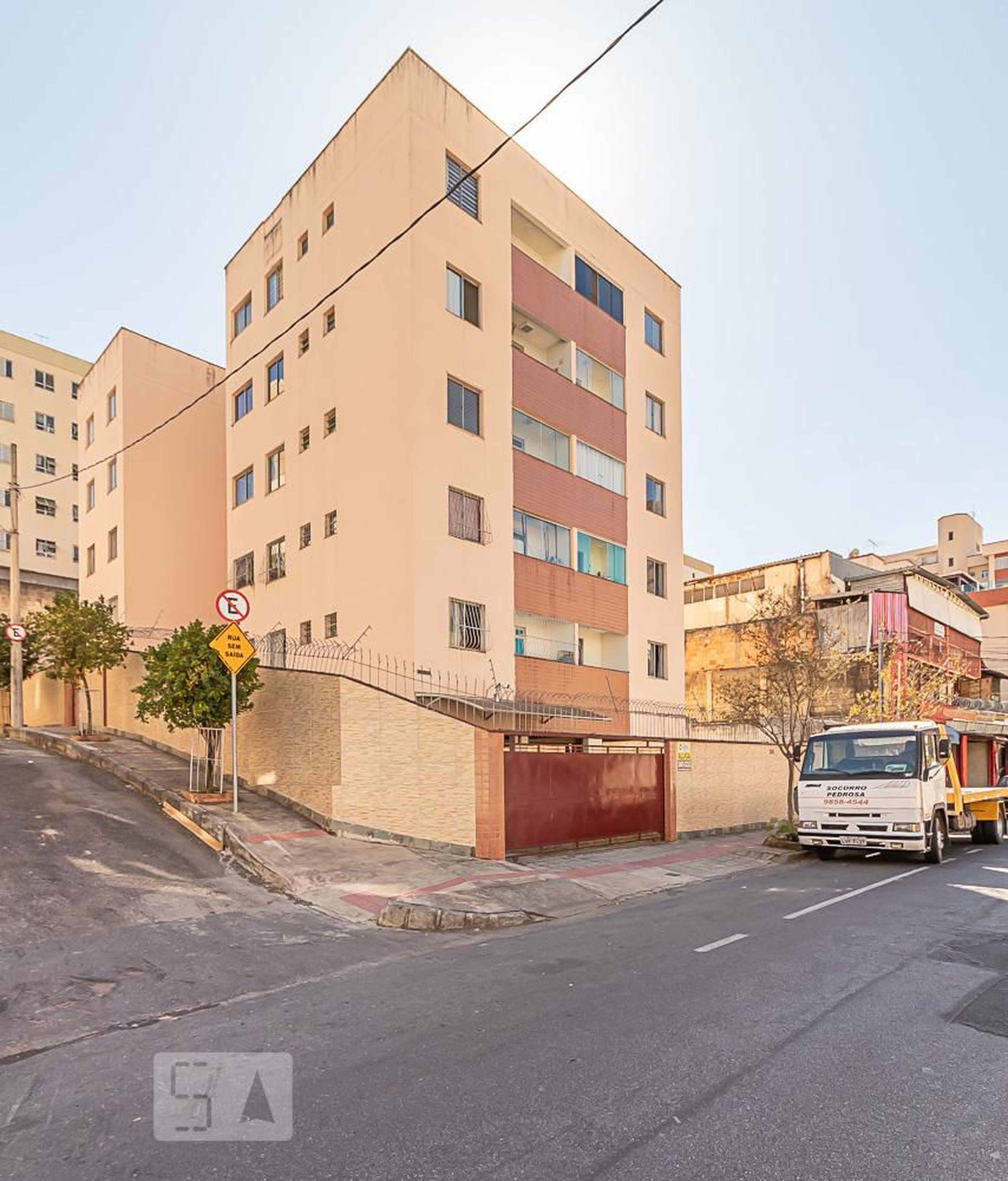 Fachada Residencial Costa do Marfim