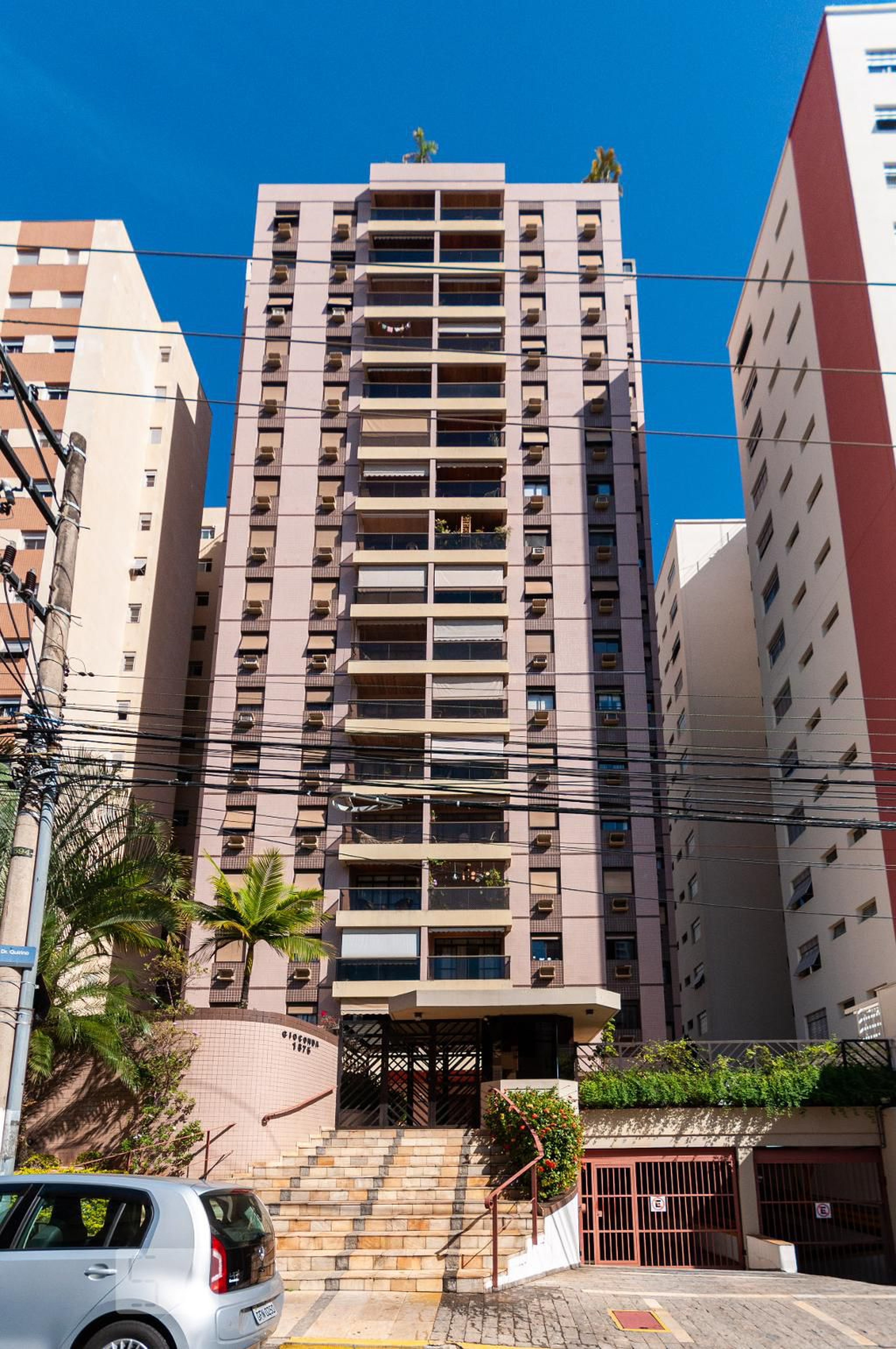 Fachada do Prédio Condomínio Gioconda