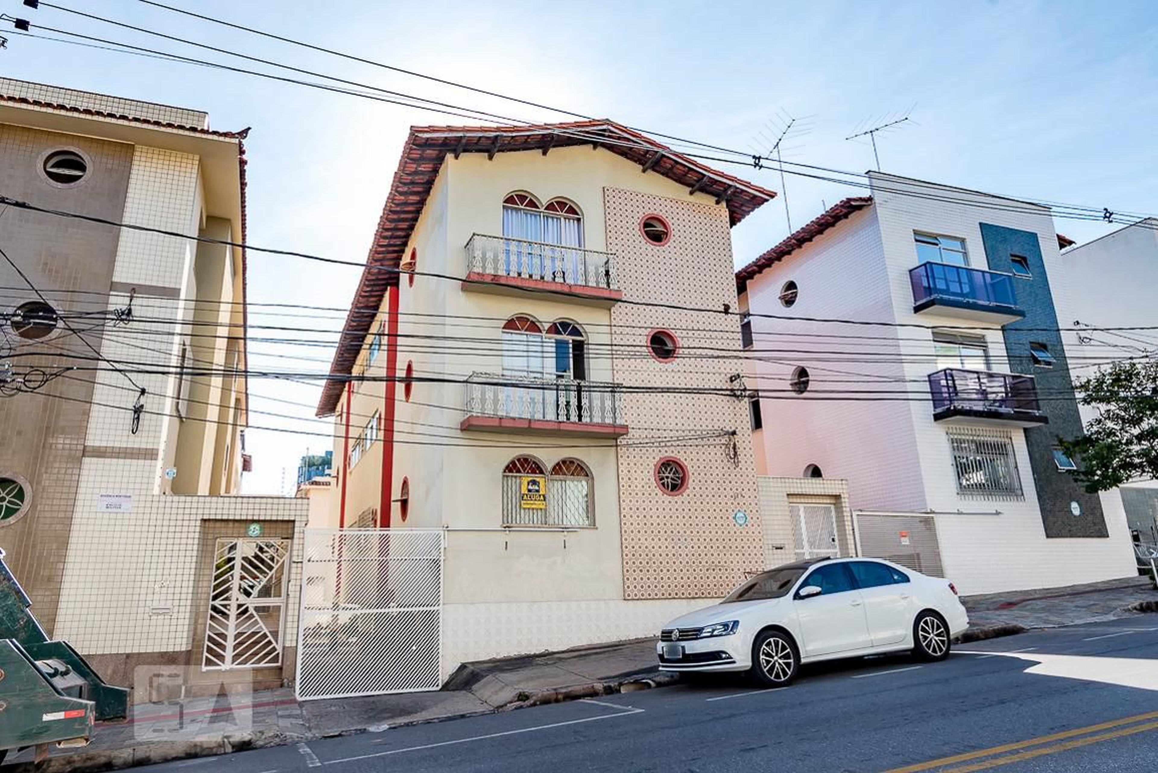 Fachada Condomínio em Rua Doutor Júlio Otaviano Ferreira, 279