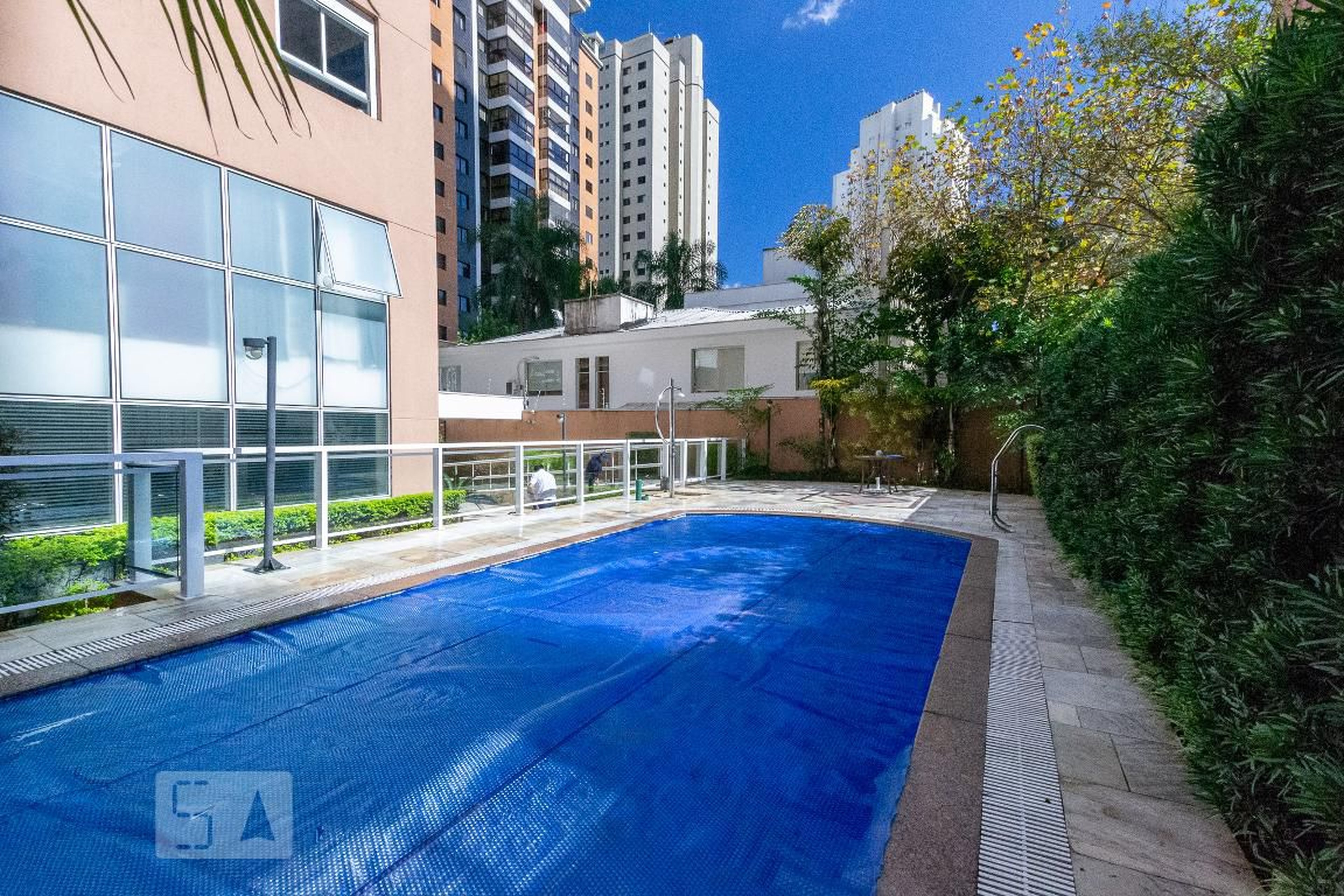 Piscina - The Four Seasons