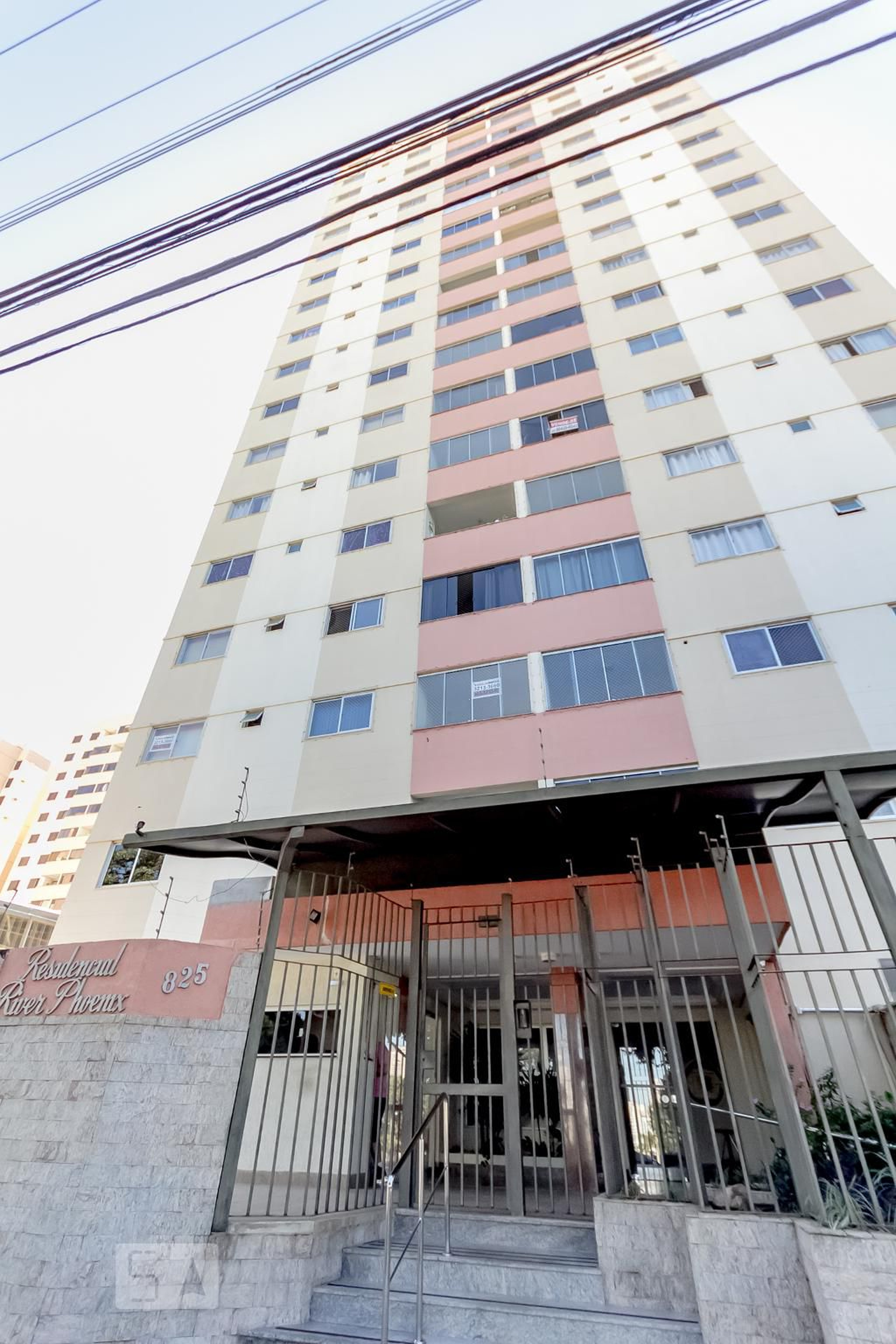 Fachada Condomínio em Avenida Fued José Sebba, 825