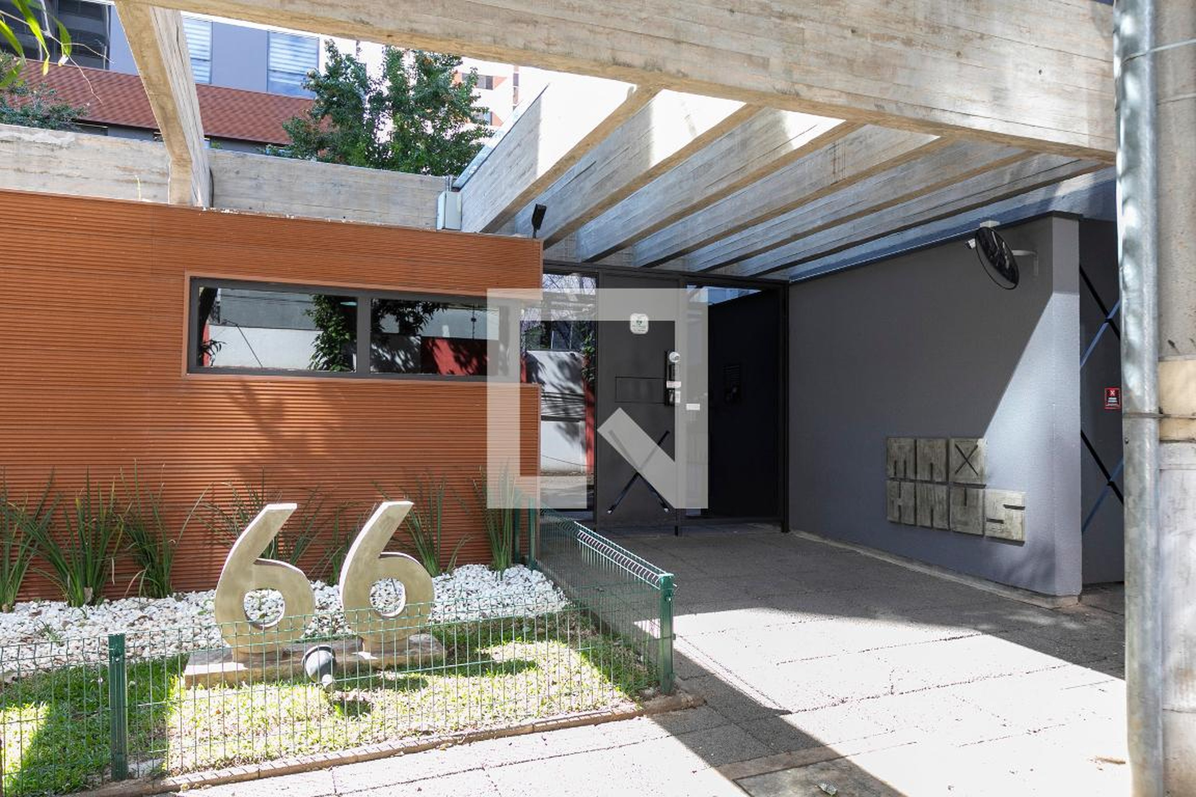 Fachada Condomínio MaxHaus Cambuí I