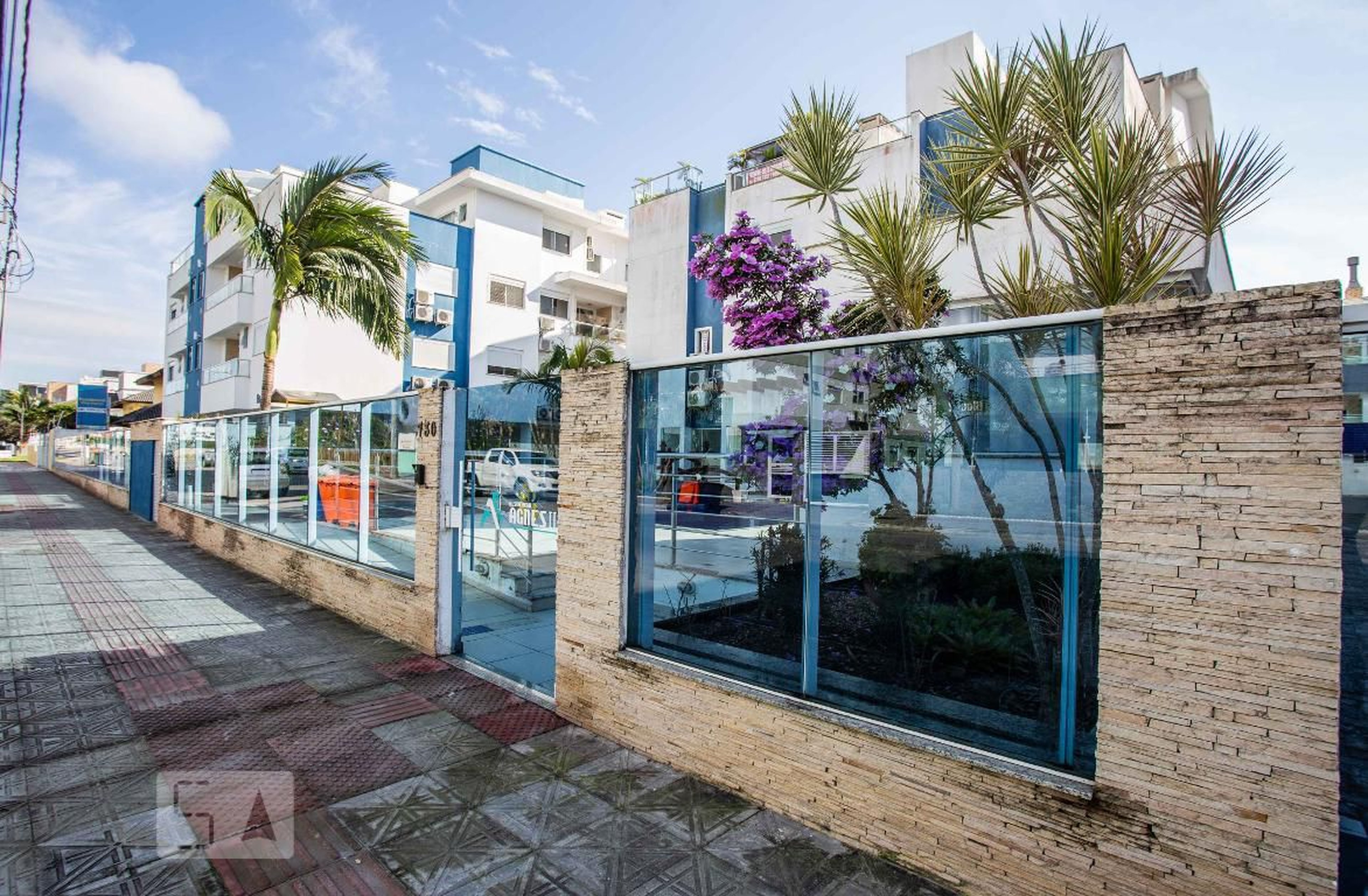 Fachada Condomínio Agnes II