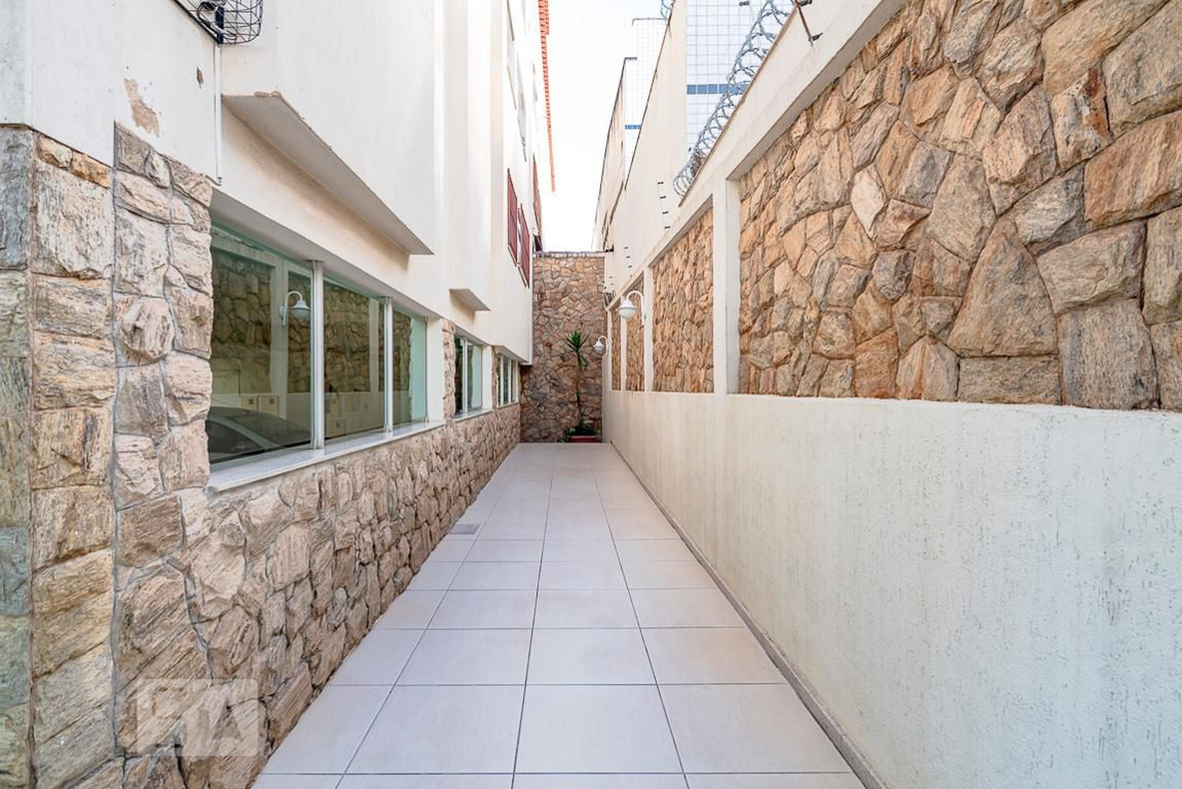 Entrada - Edifício Andréa Miranda Ameno