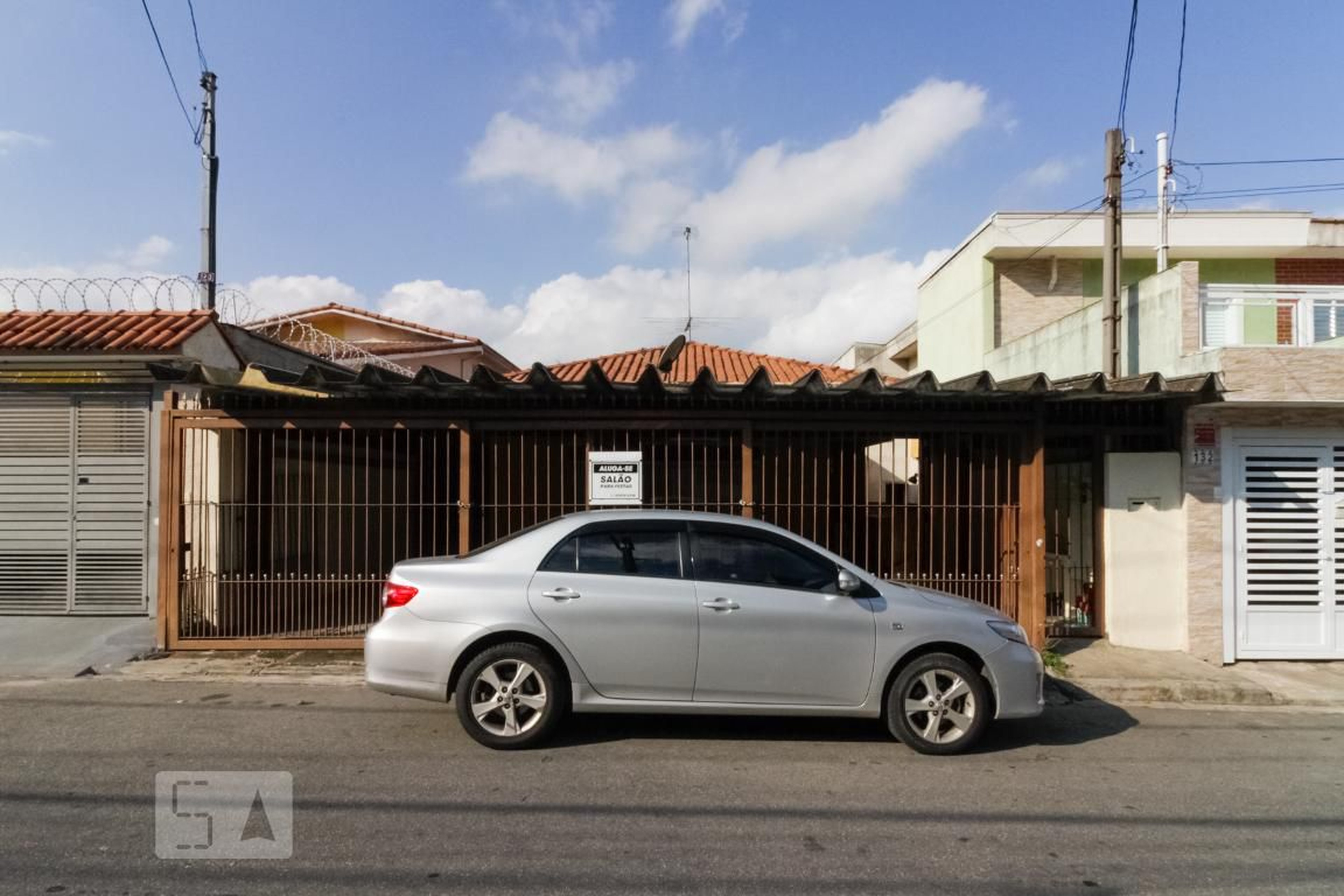 Fachada Condomínio em Rua Siguenori Tateishi, 116