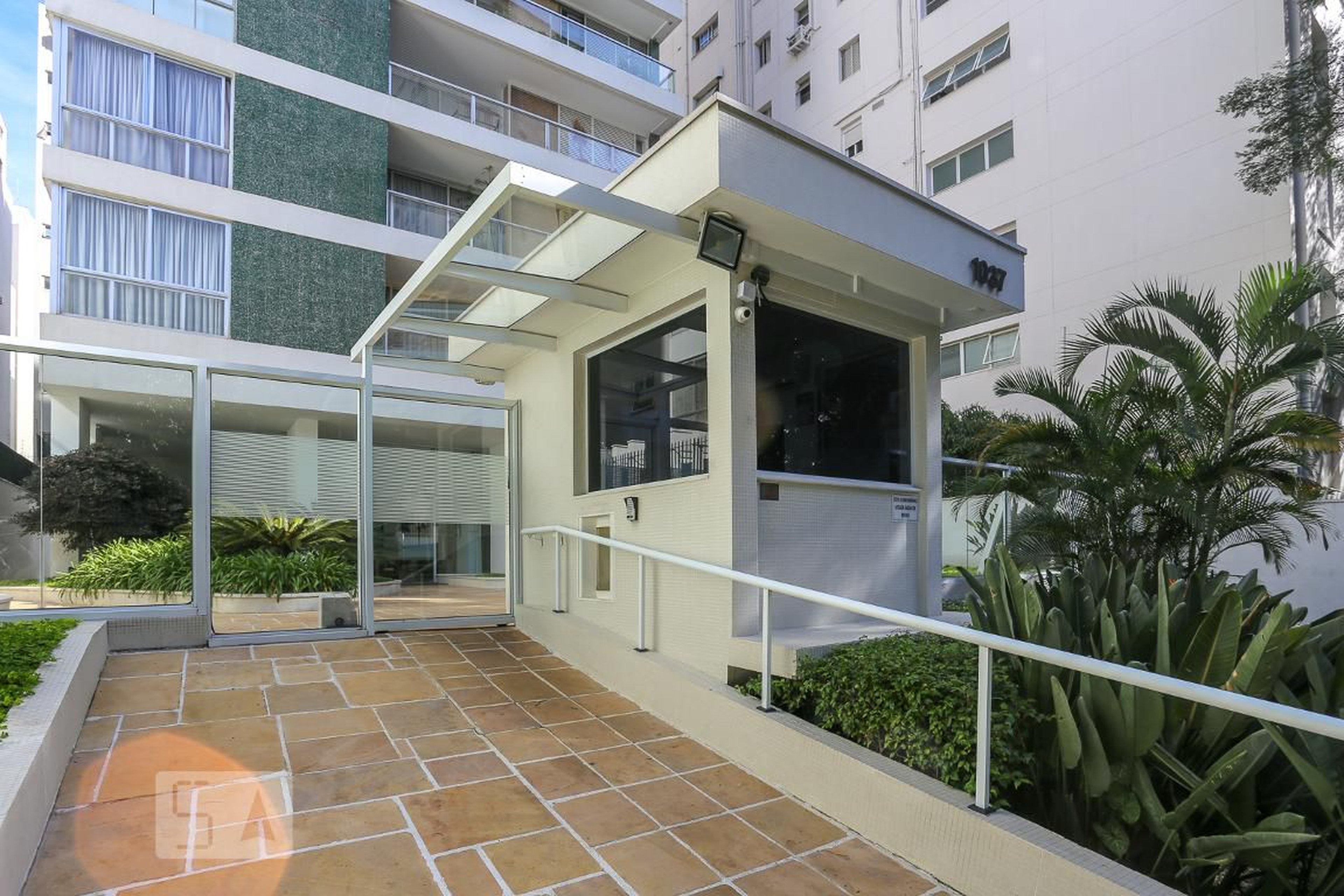 Fachada do Prédio Condomínio Palácio Adonis