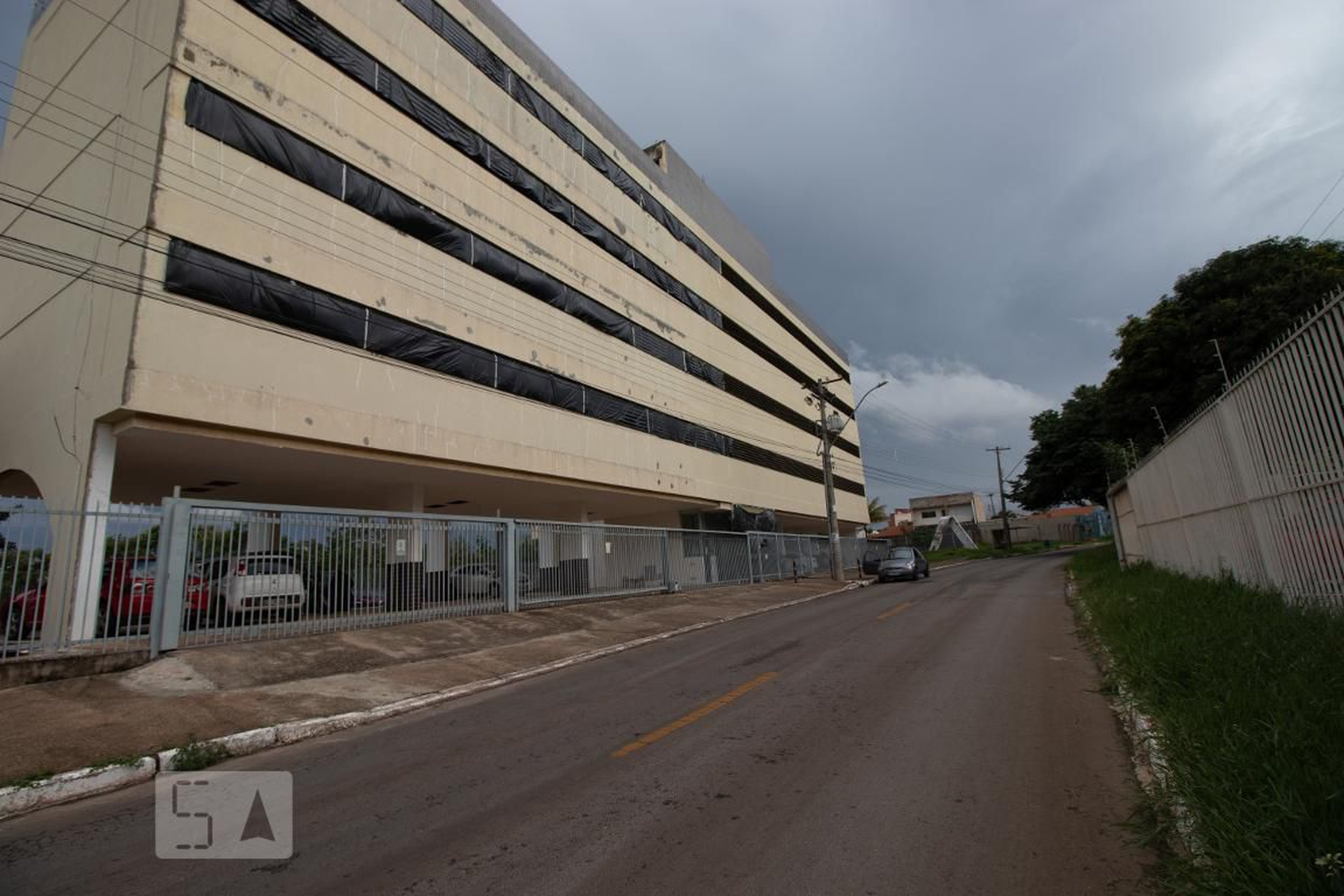 Fachada Edifício Boungaville