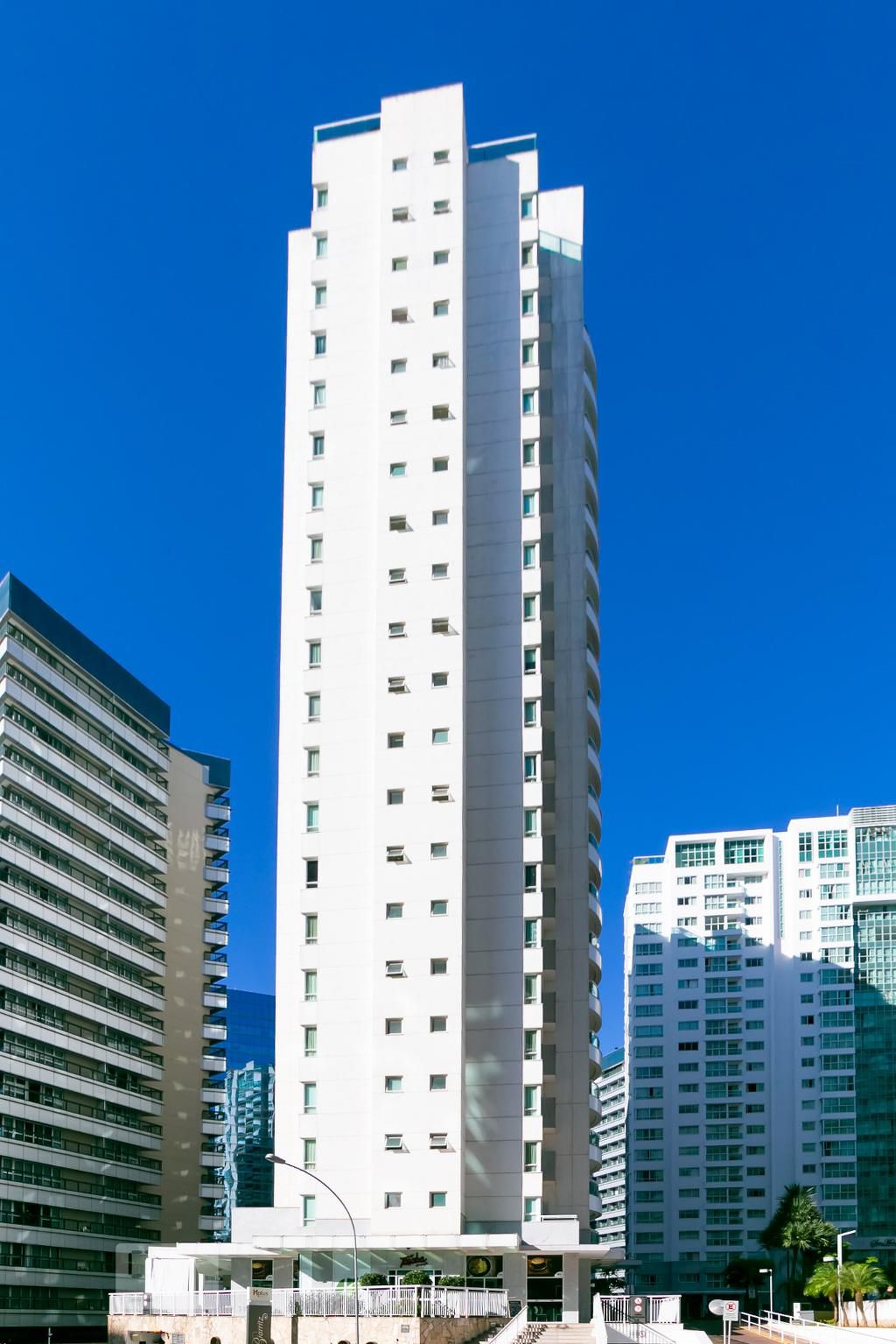FACHADA Condomínio Biarritz