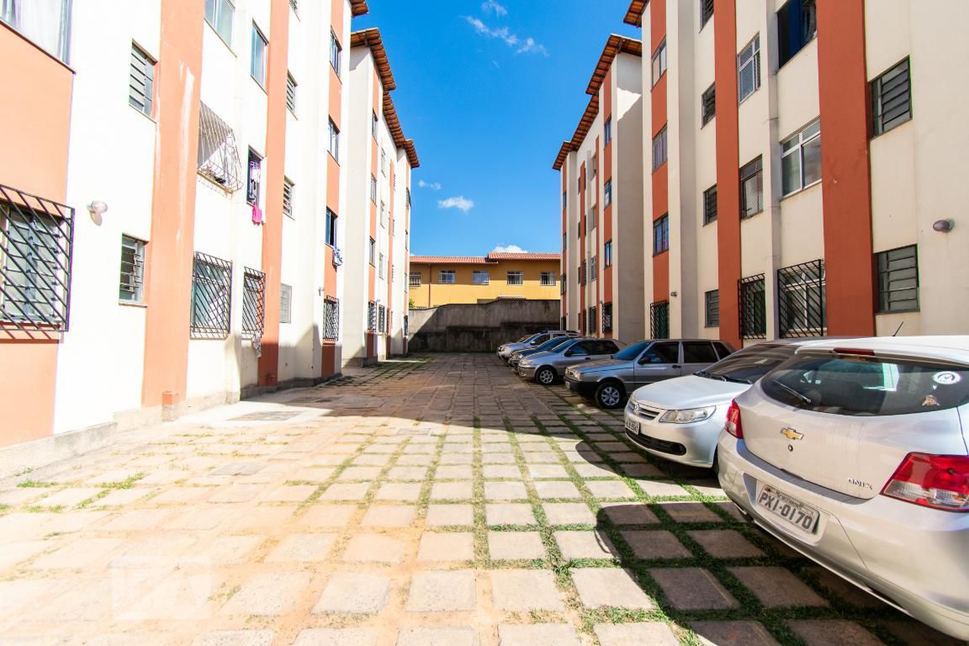 Estacionamento - Residencial Atlantida