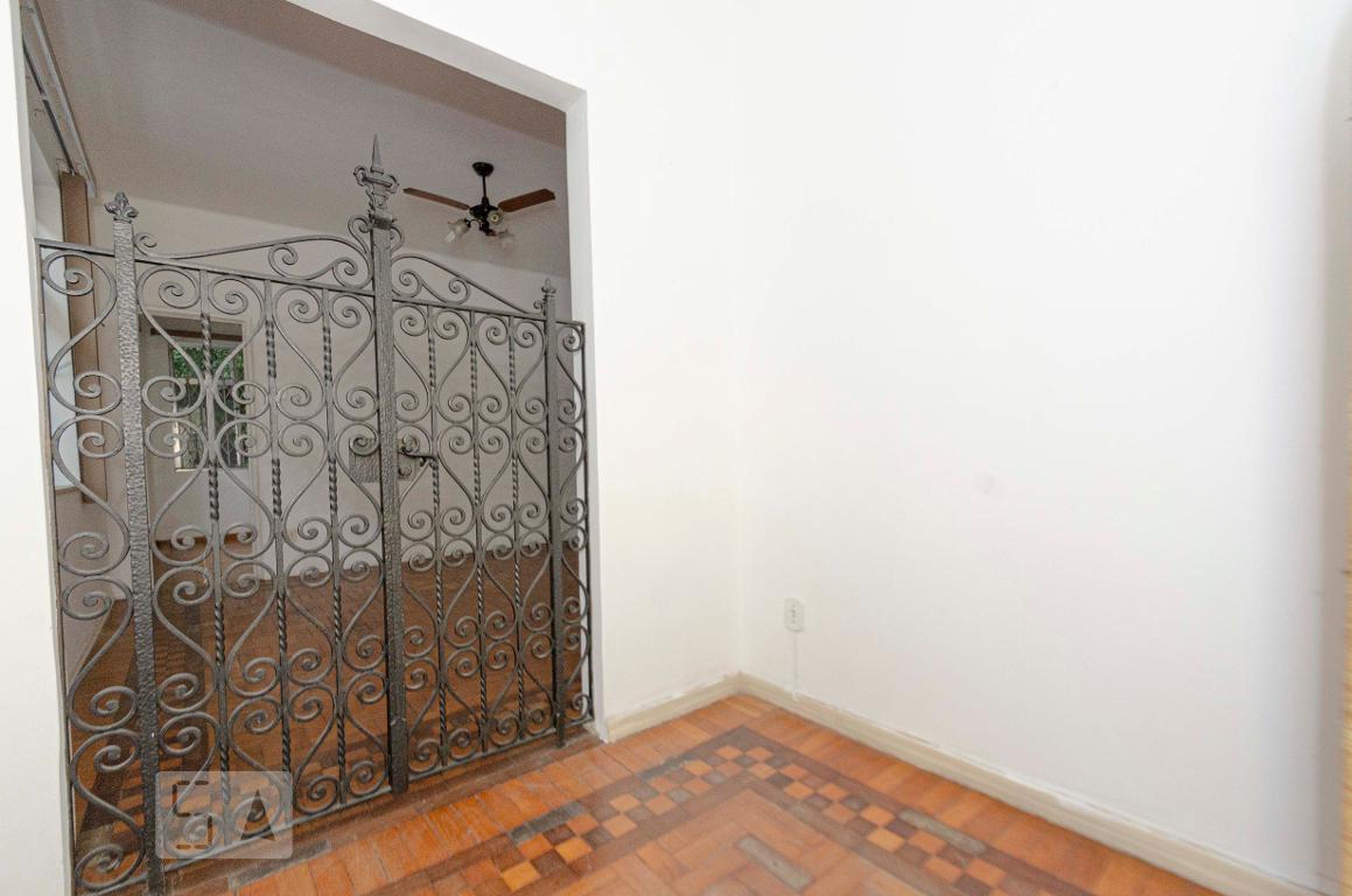 Hall de Entrada - Torres Homem, 261