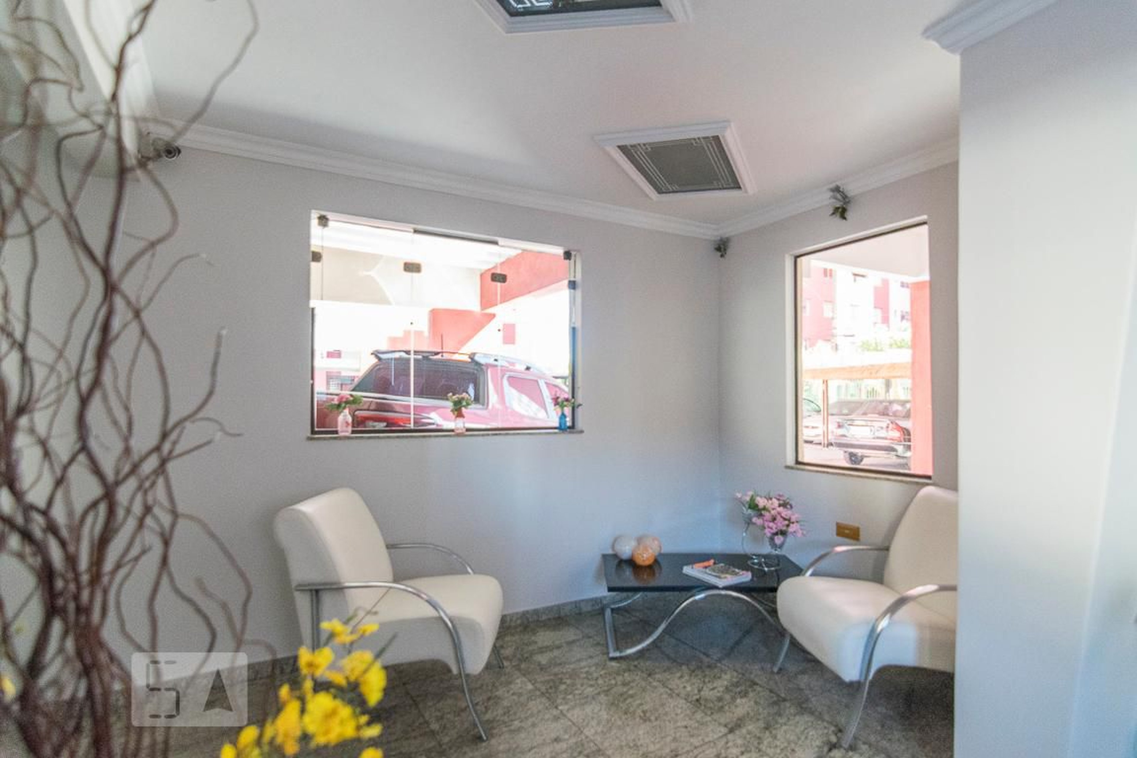 Hall de Entrada Condomínio em Avenida Senador Vergueiro, 2682