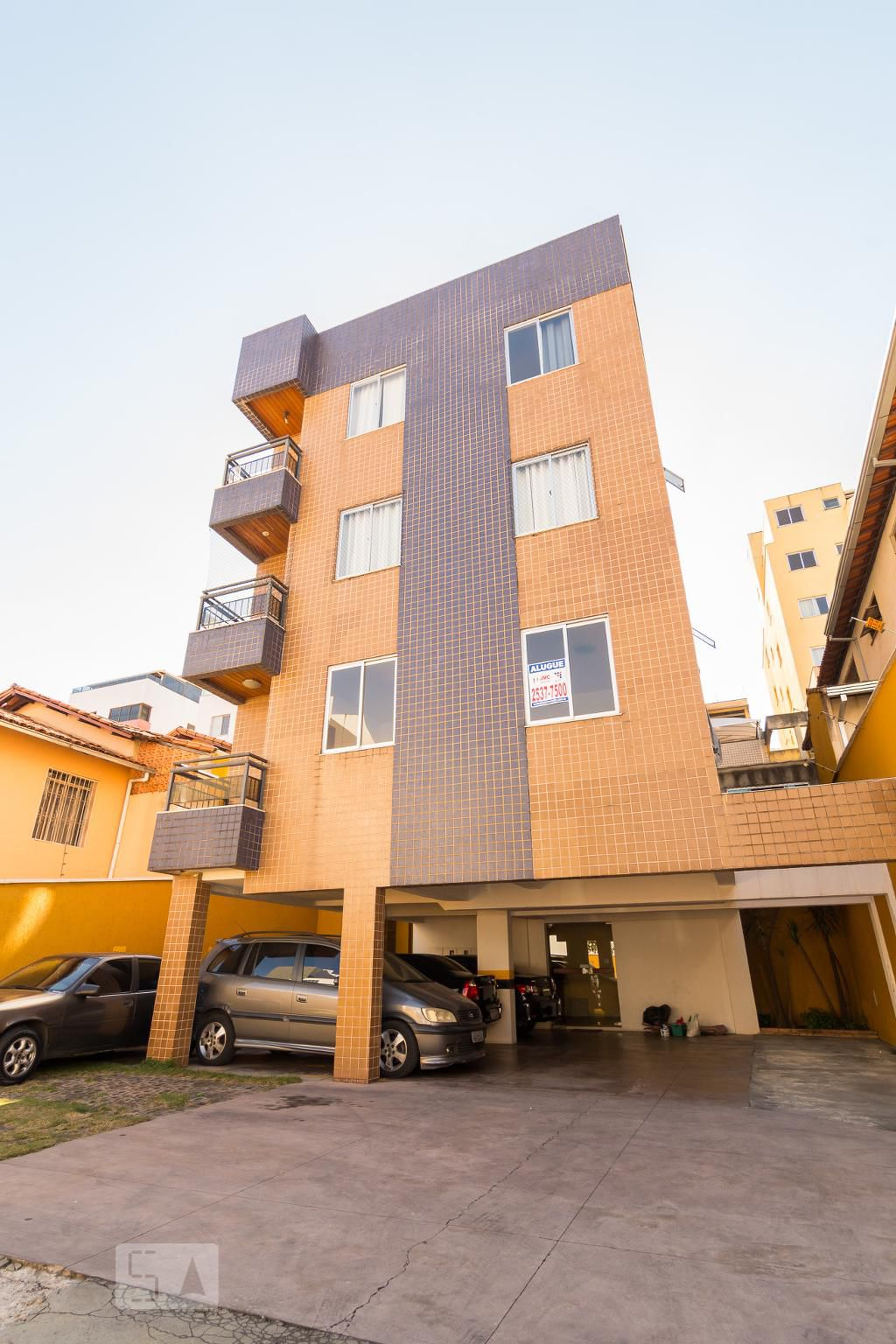 Fachada Condomínio Osvaldo