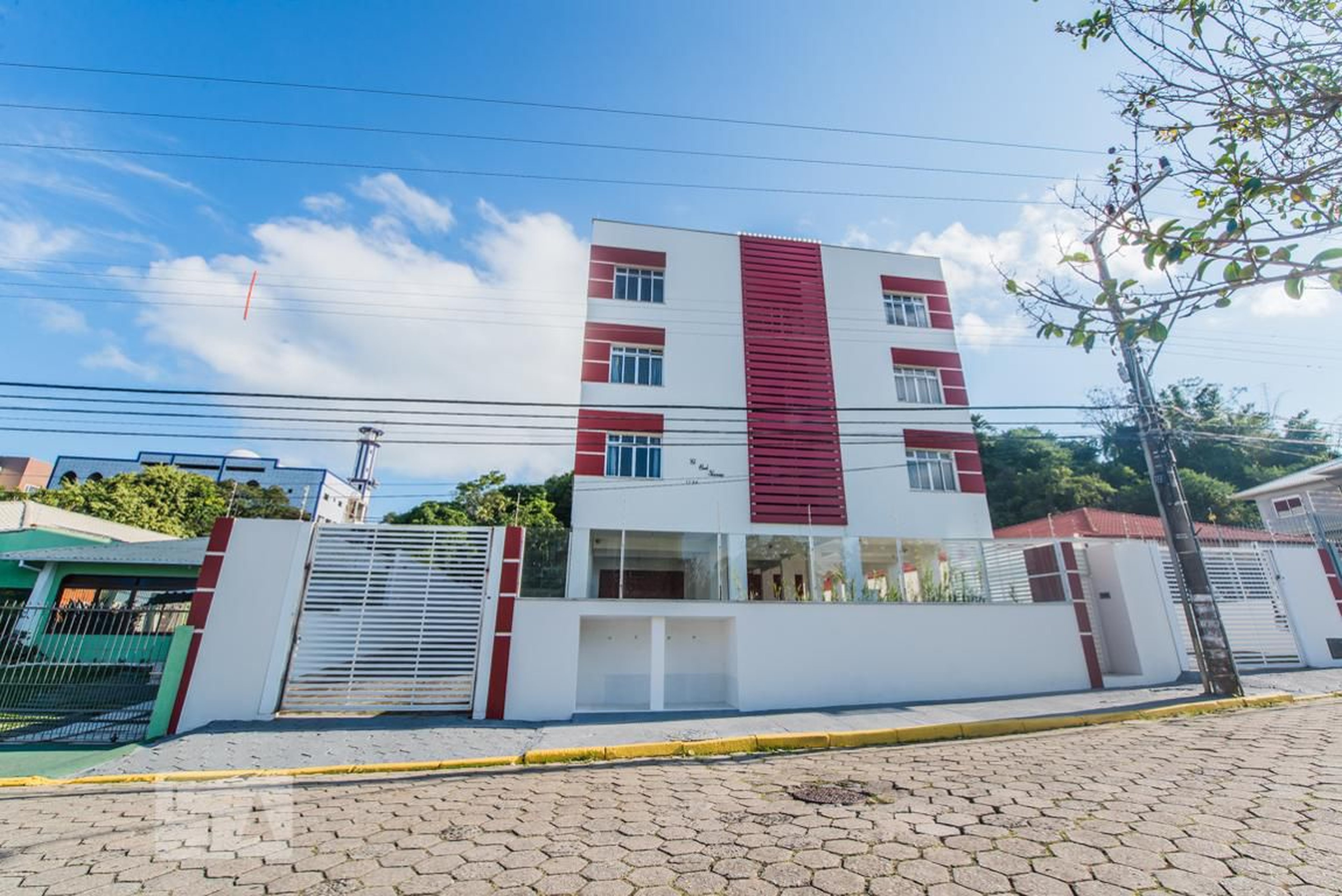 Fachada Condomínio Gerânio