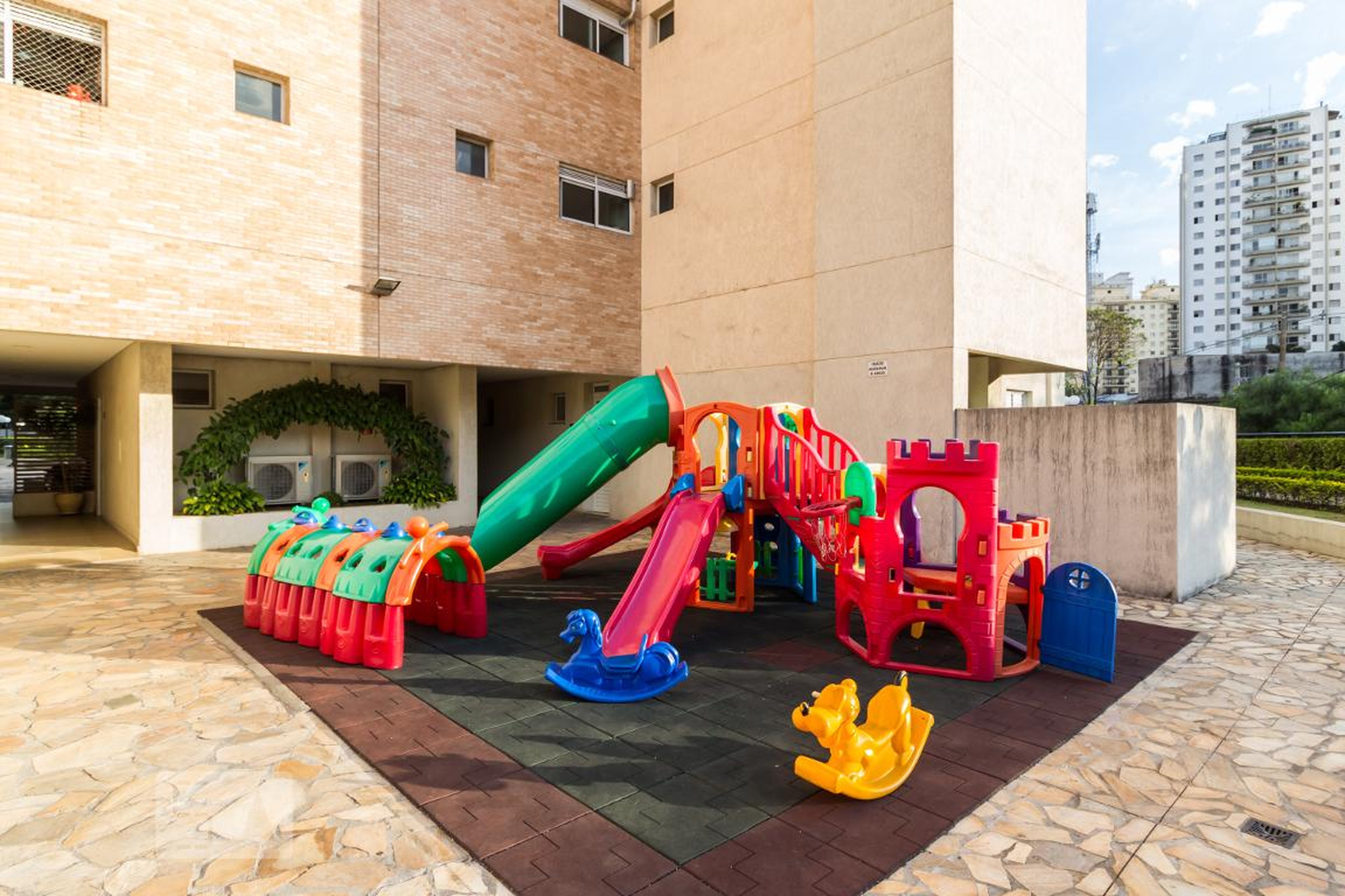 Playground - villa bella