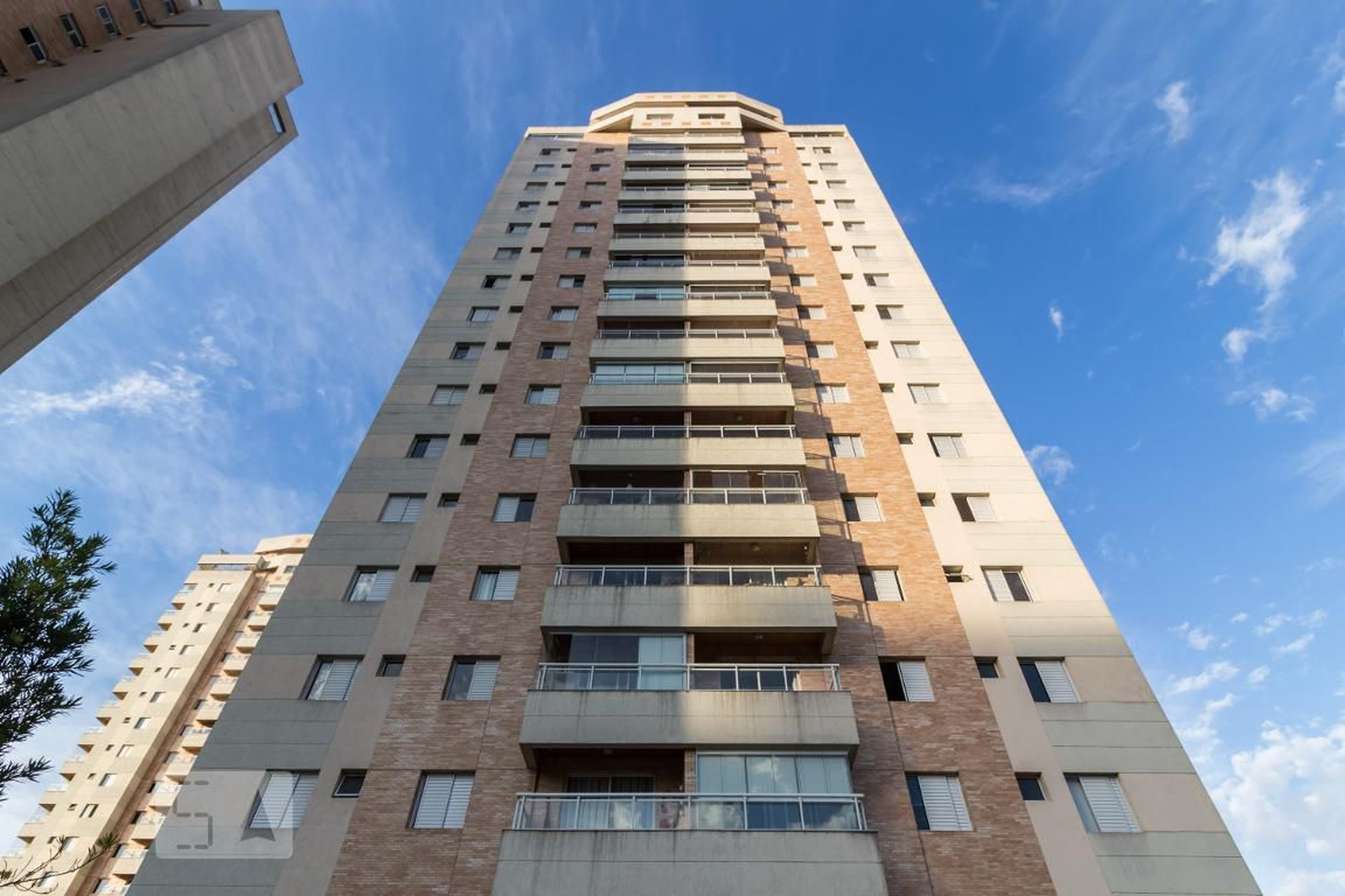 Fachada Condomínio villa bella