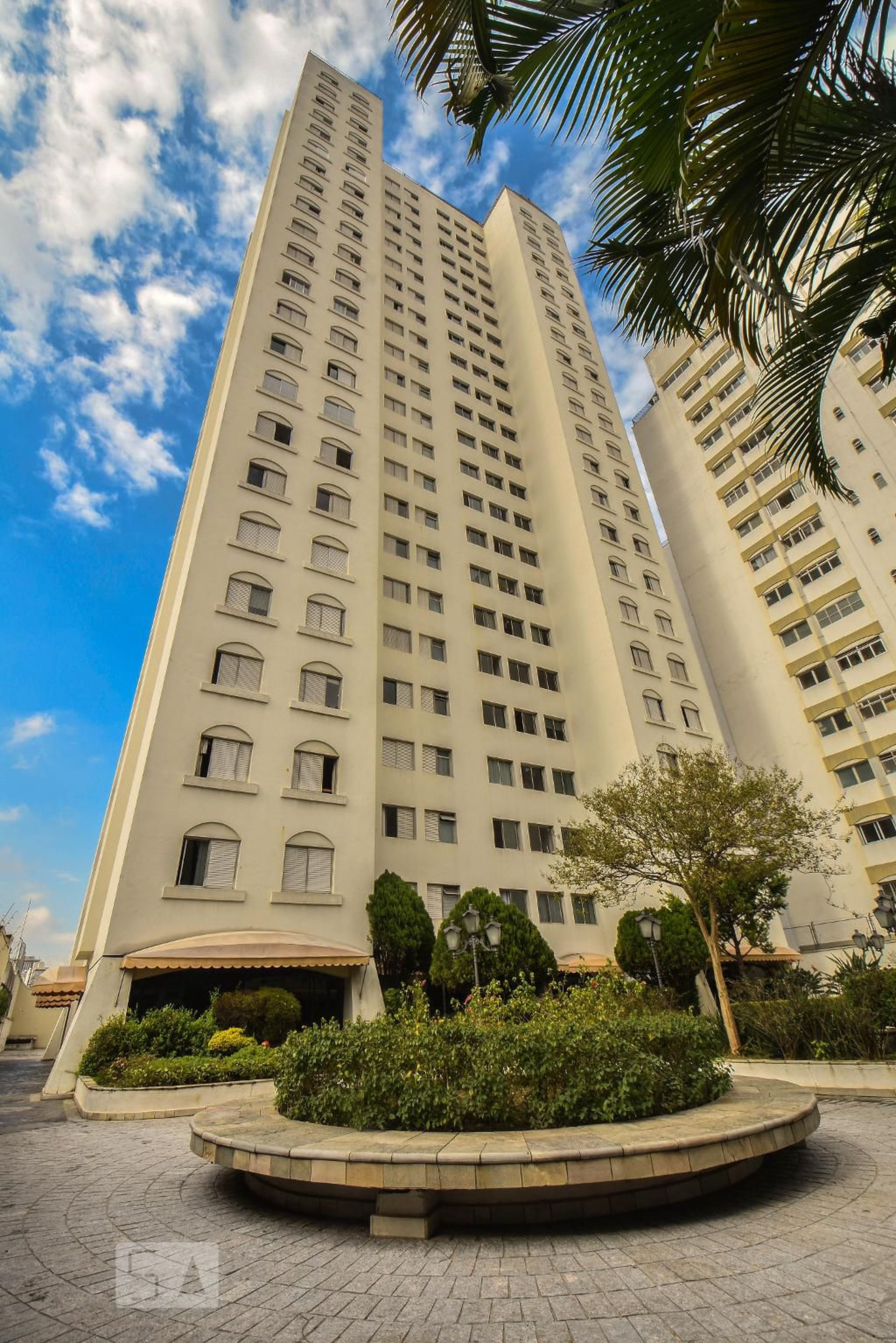 Prédio Edifício Simone