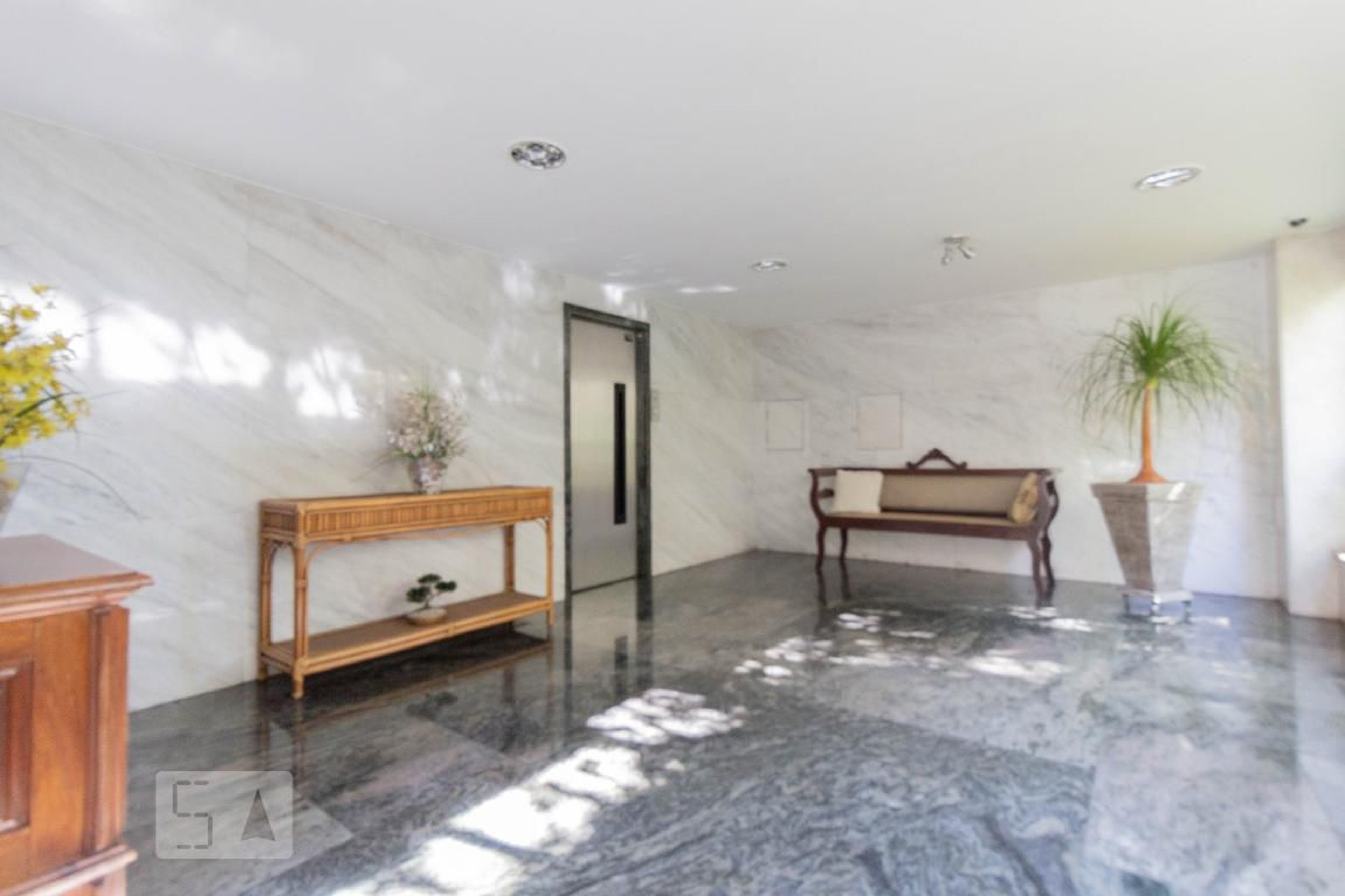 Hall - Edifício Deauville