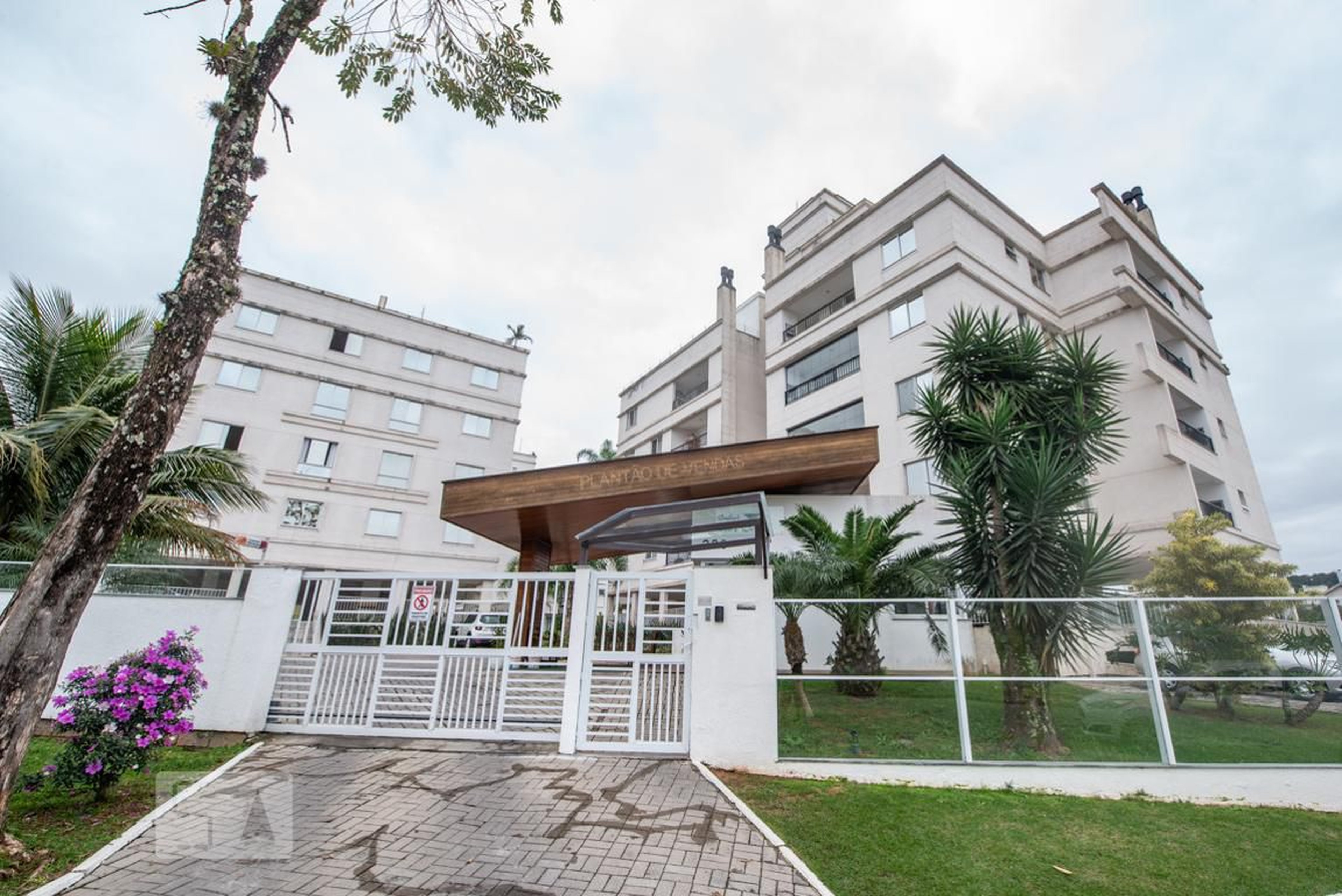 Fachada Condomínio Boulevard Pedra Branca