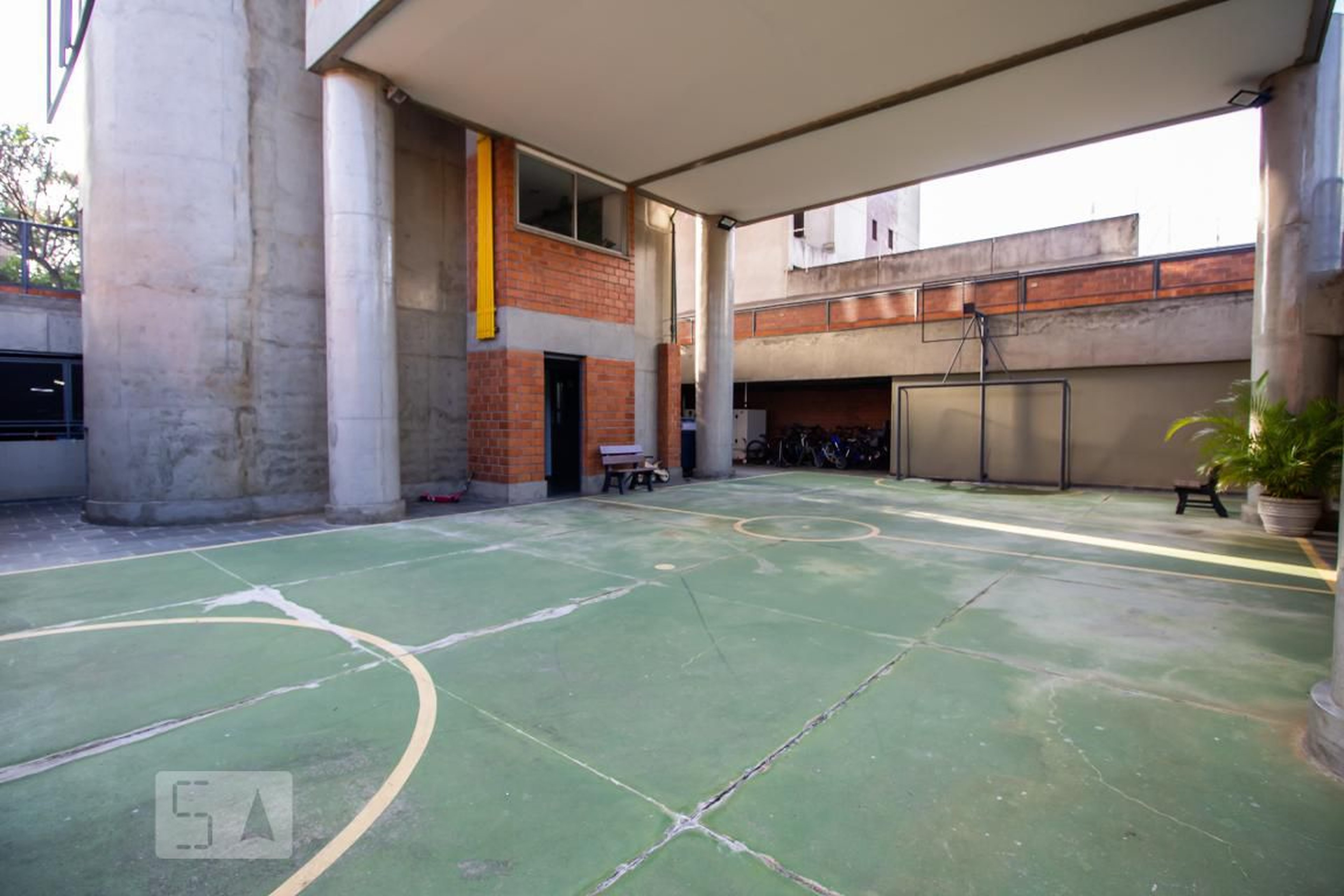 Quadra poliesportiva - Havai