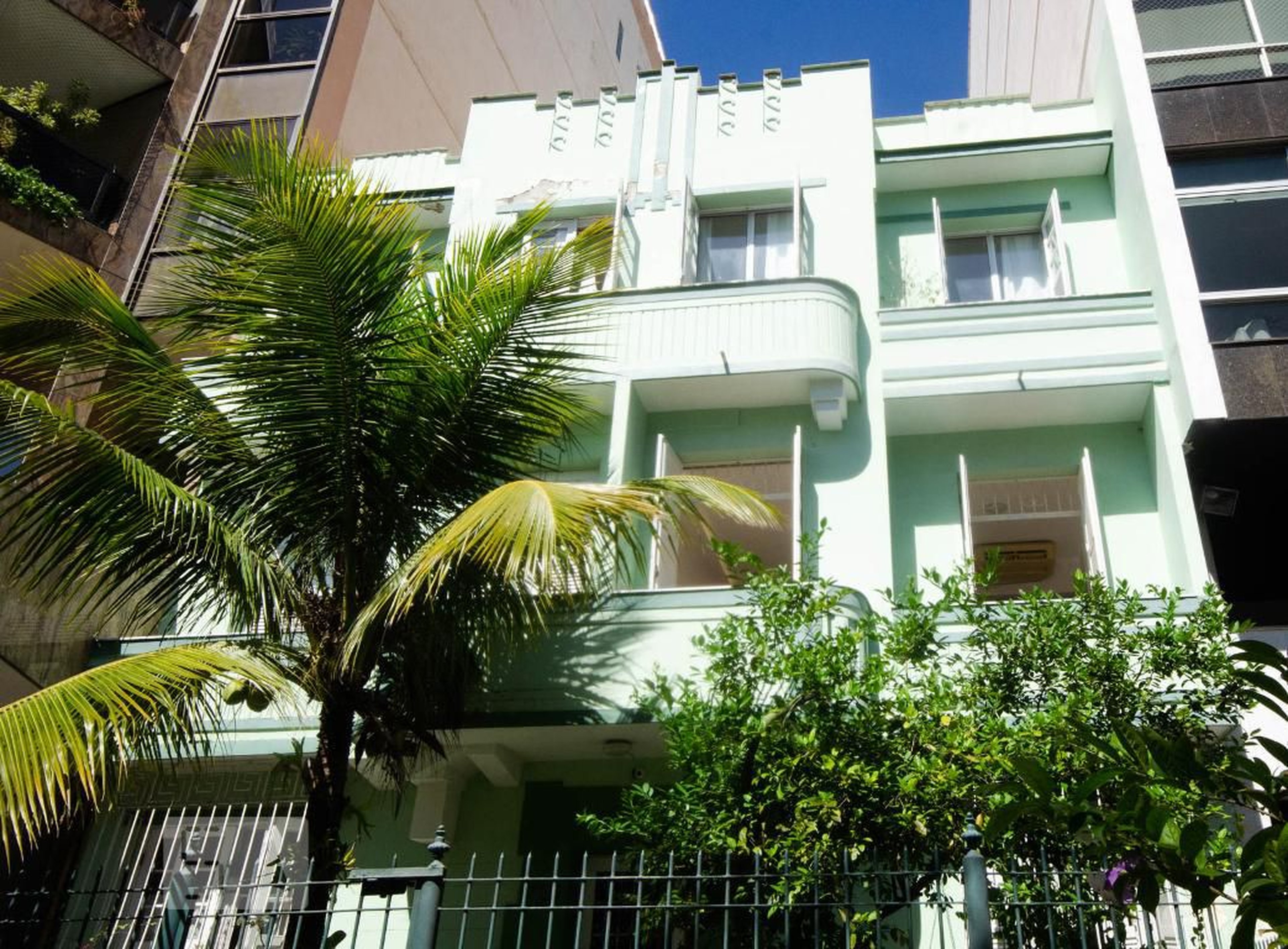 Fachada do Prédio Condomínio em Avenida Epitácio Pessoa, 786