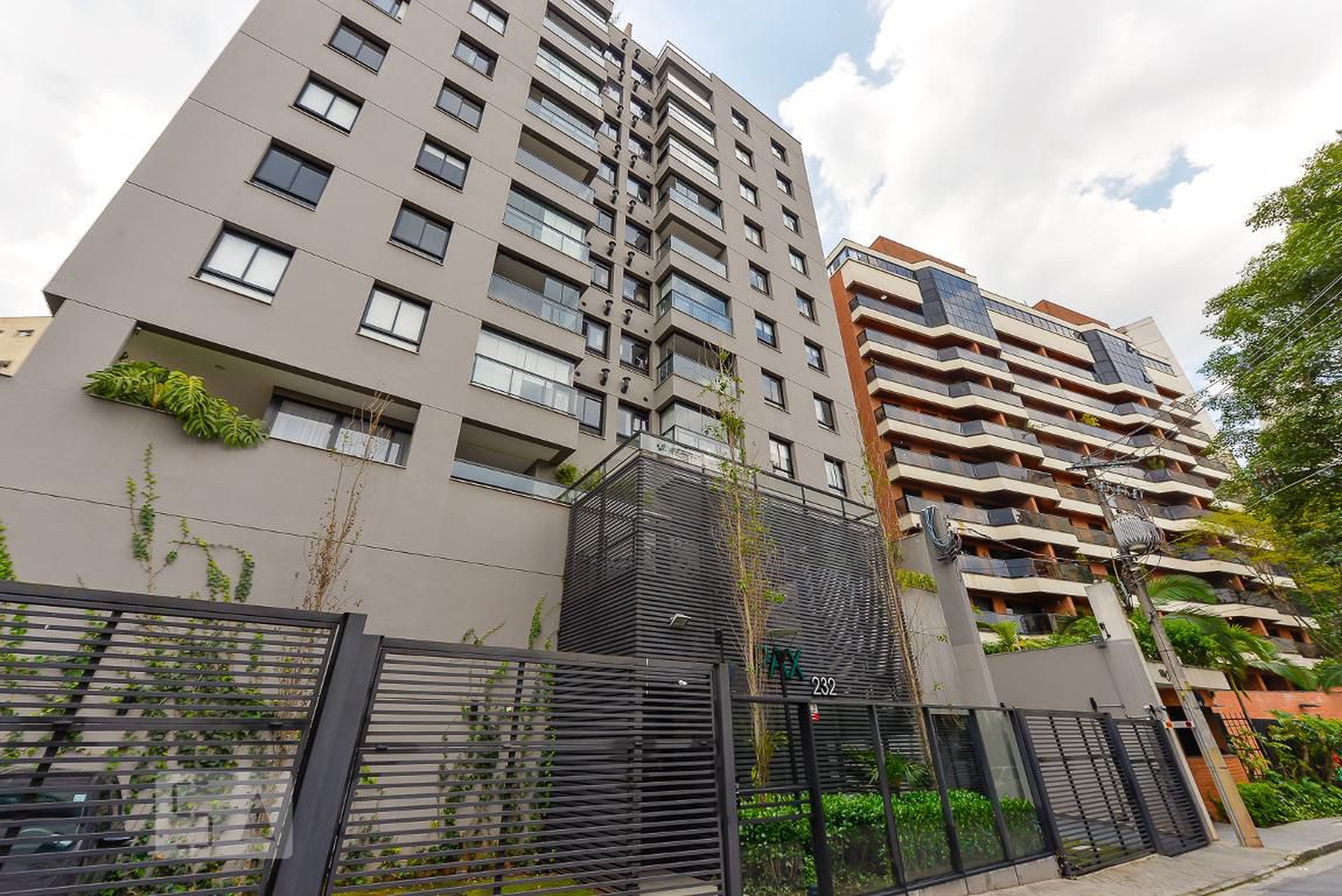 Fachada Condomínio Pax