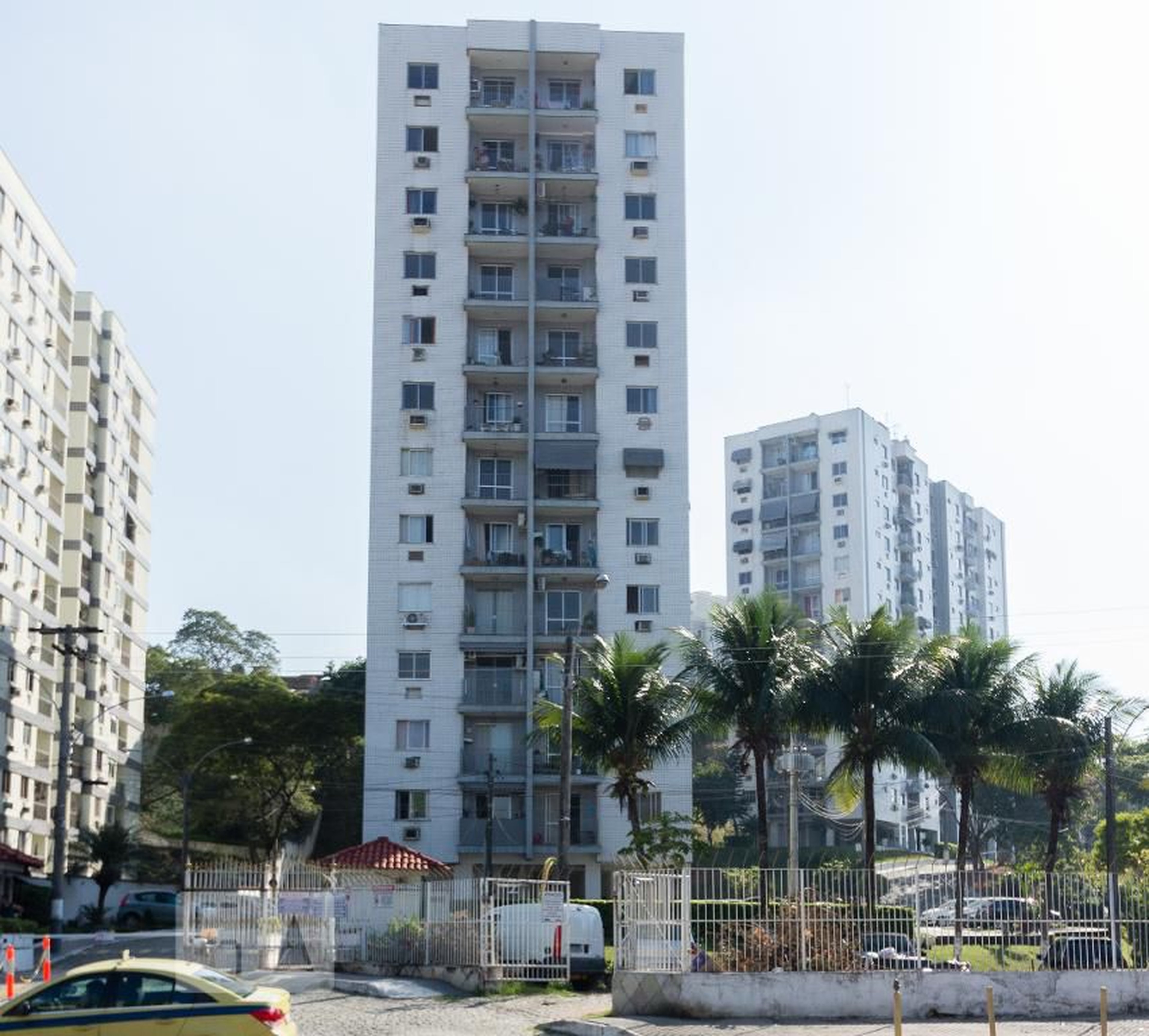 Fachada do Prédio Residencial Padre Roser