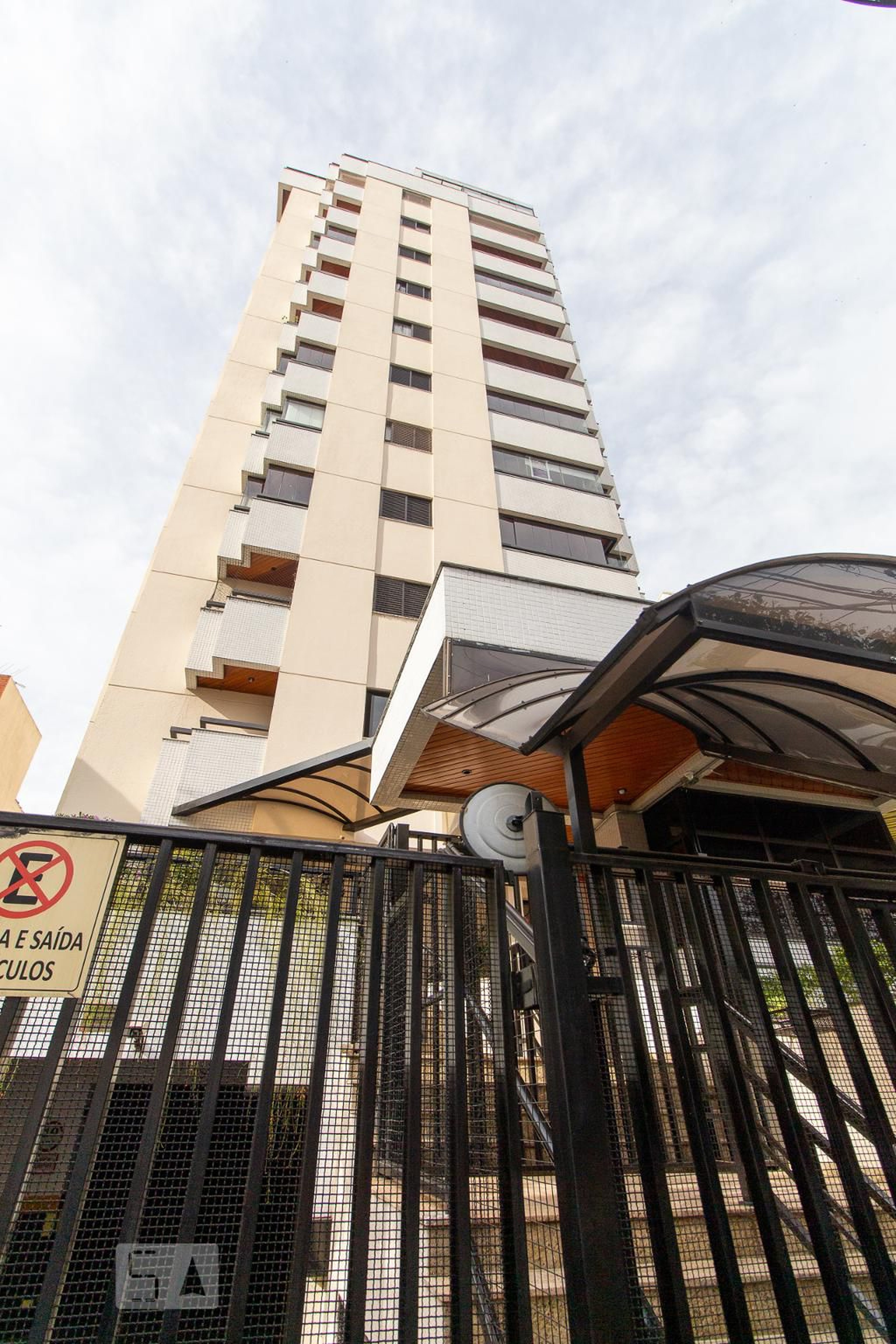 Fachada Condomínio Caraíbas